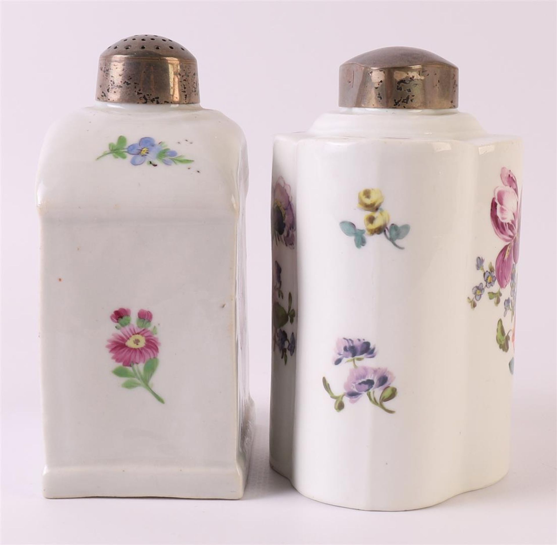 A porcelain tea caddy with silver lid, Germany, Meissen, 20th century. Polychrome floral decor, - Image 4 of 10