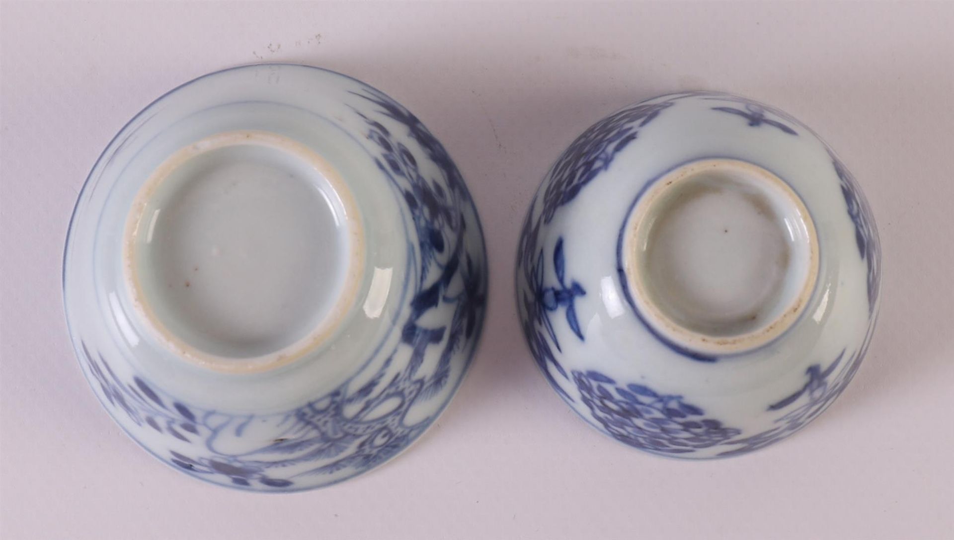 A lot of various Chinese blue/white porcelain, China 18th century, to. 6x. - Bild 10 aus 10