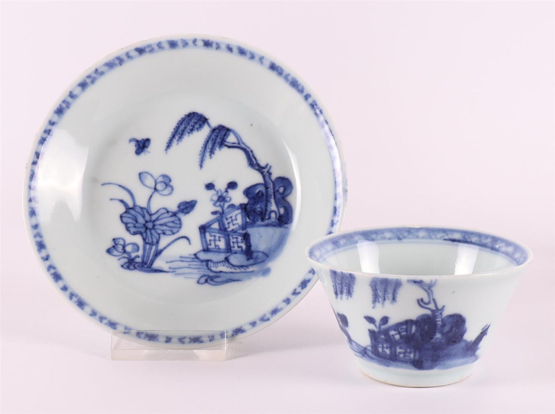 Two blue/white porcelain cups and saucers, China, Qianlong, 18th century. Blue underglaze decor of - Image 2 of 9