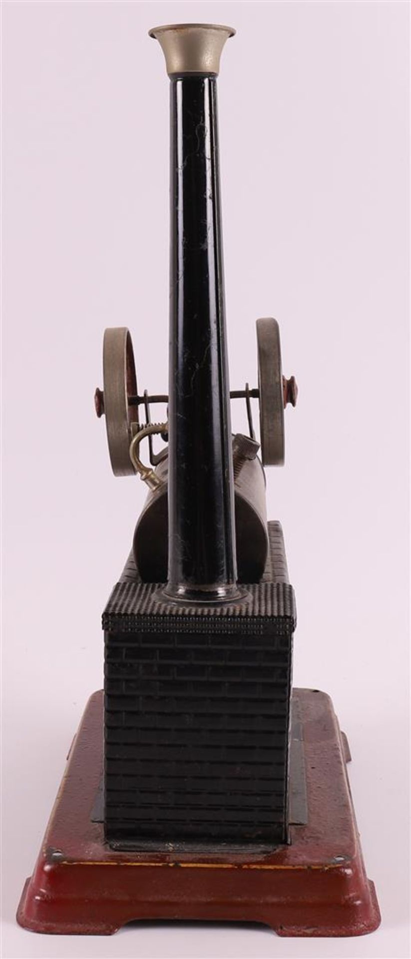 A tin steam engine, 1st half of the 20th century, h 29 x l 20 x w 11.5 cm. . - Image 3 of 6