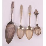 A second grade 835/1000 silver cake server, point fillet, year letter 1925. Included are three ditto