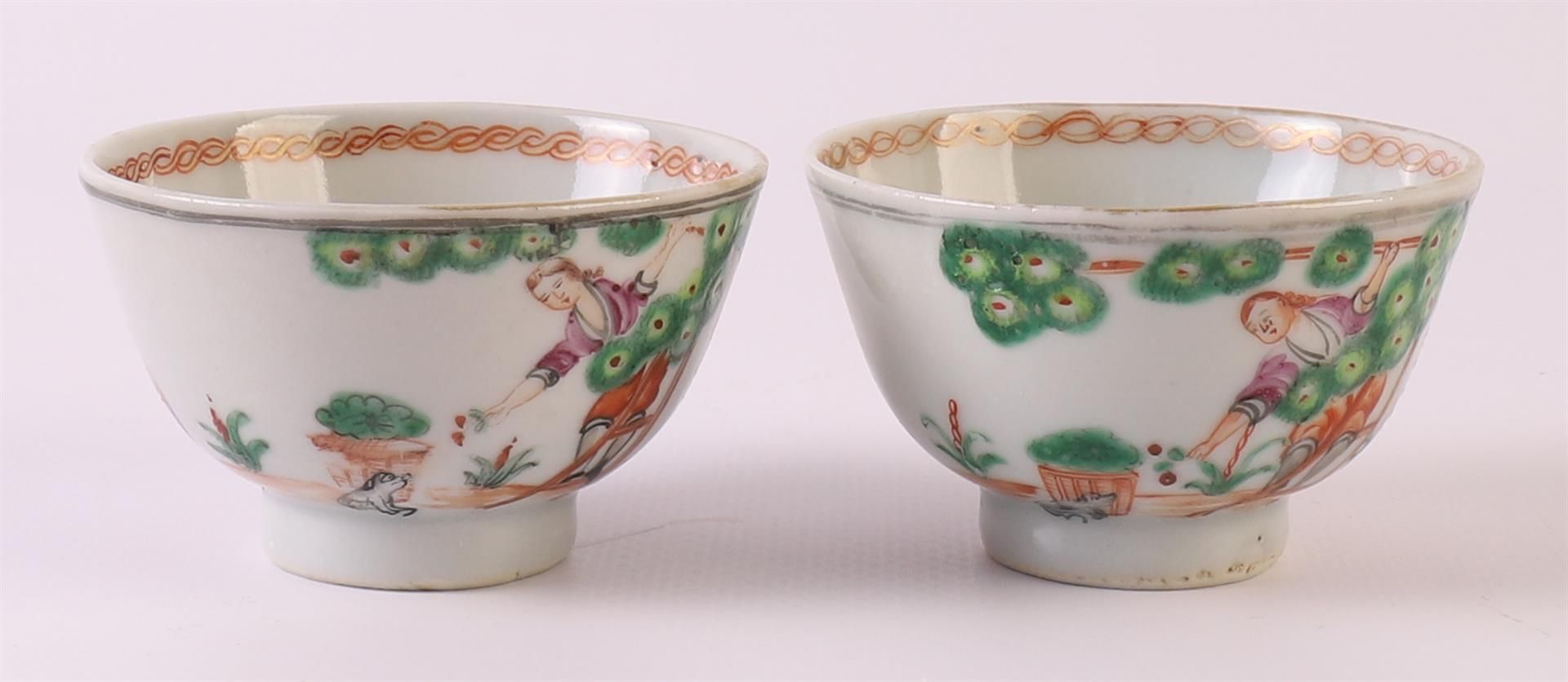 Four porcelain cups and accompanying saucers, Chine de Commande, China, Qianlong, 18th century. - Image 14 of 22