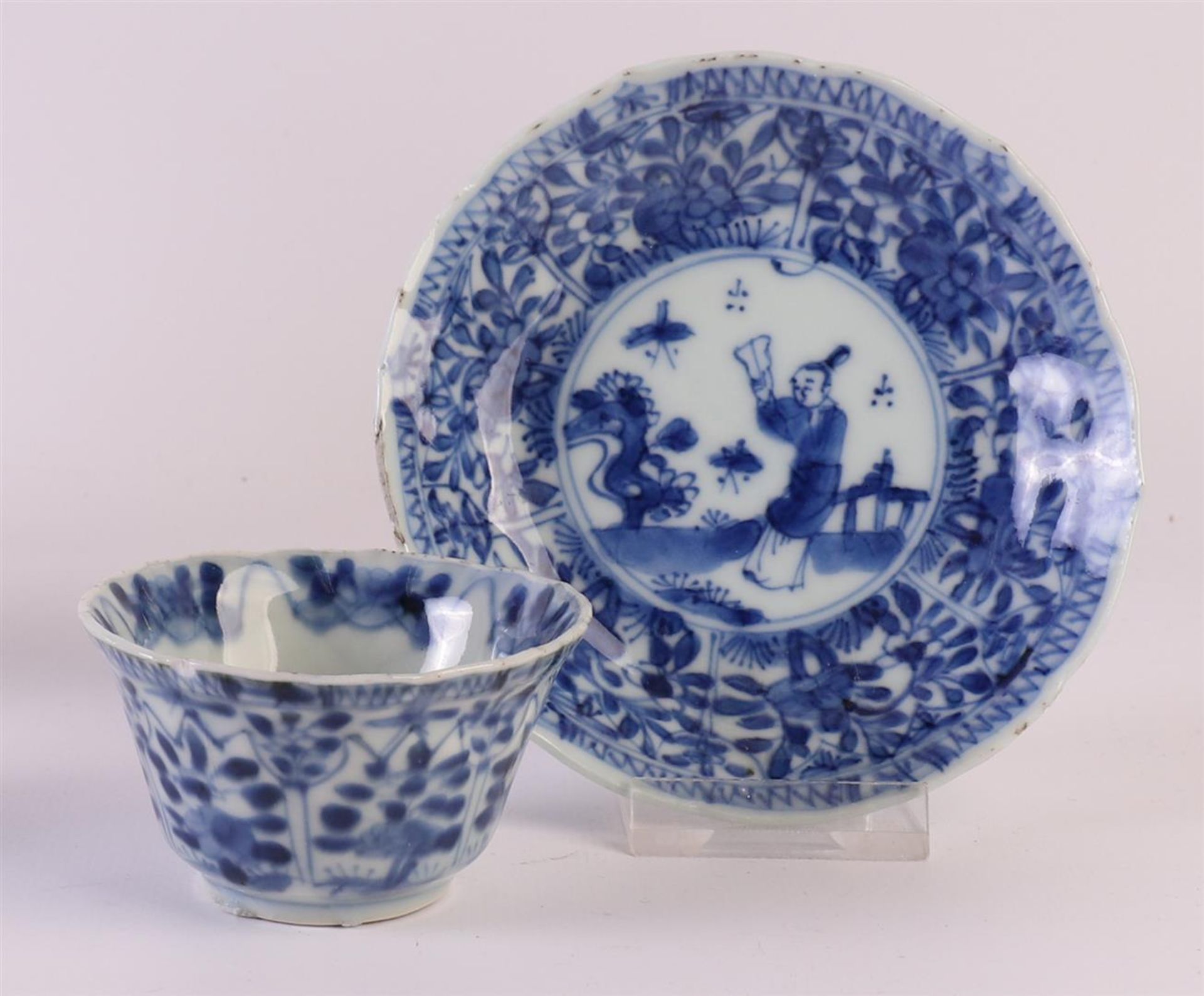 A lot of blue/white porcelain cups and saucers, China, Kangxi/Qianlong, 18th century, to. 13x. - Image 10 of 23