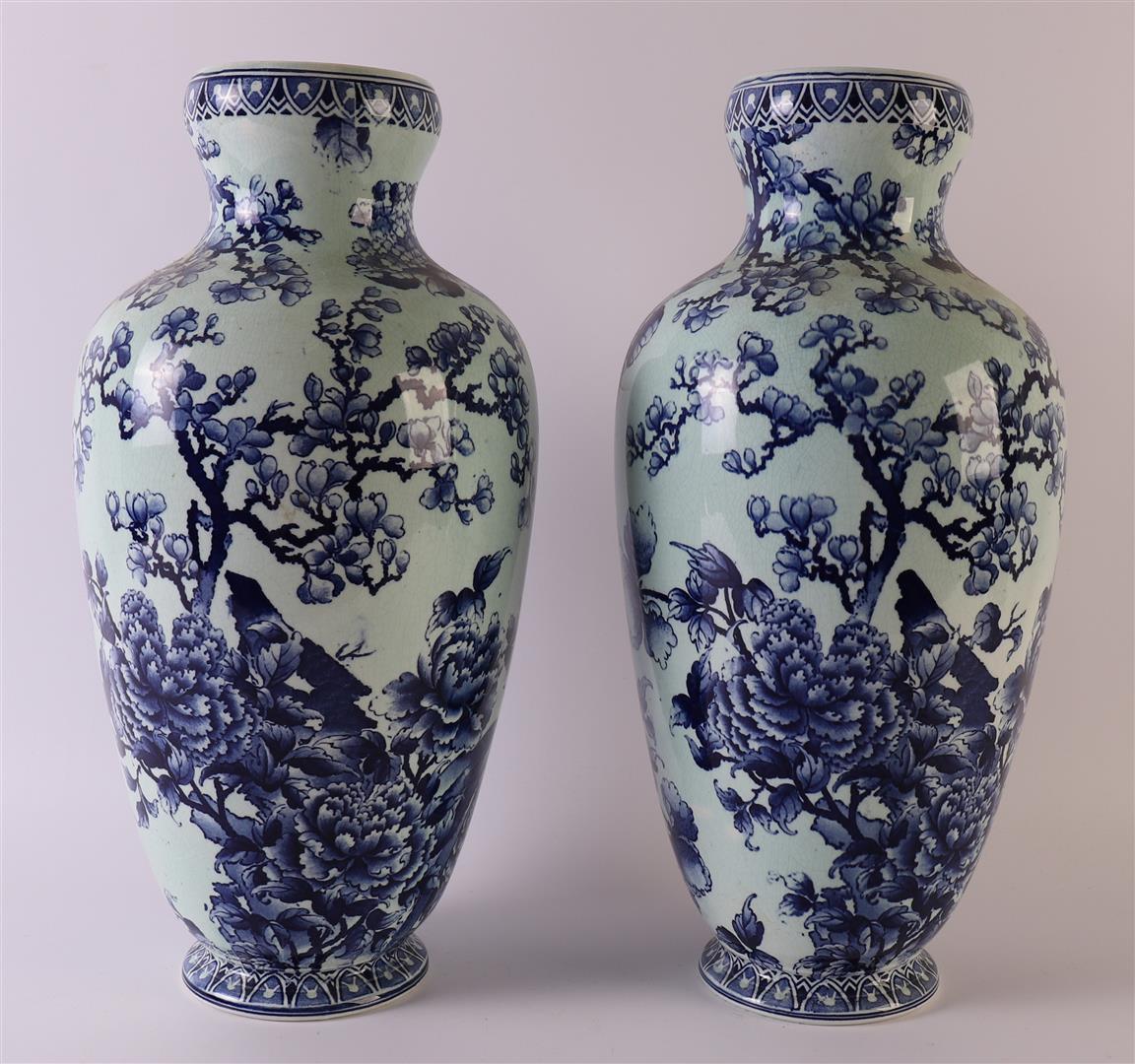 A pair of blue/white porcelain baluster-shaped vases, late 19th century. Blue underglaze decor of - Image 4 of 7