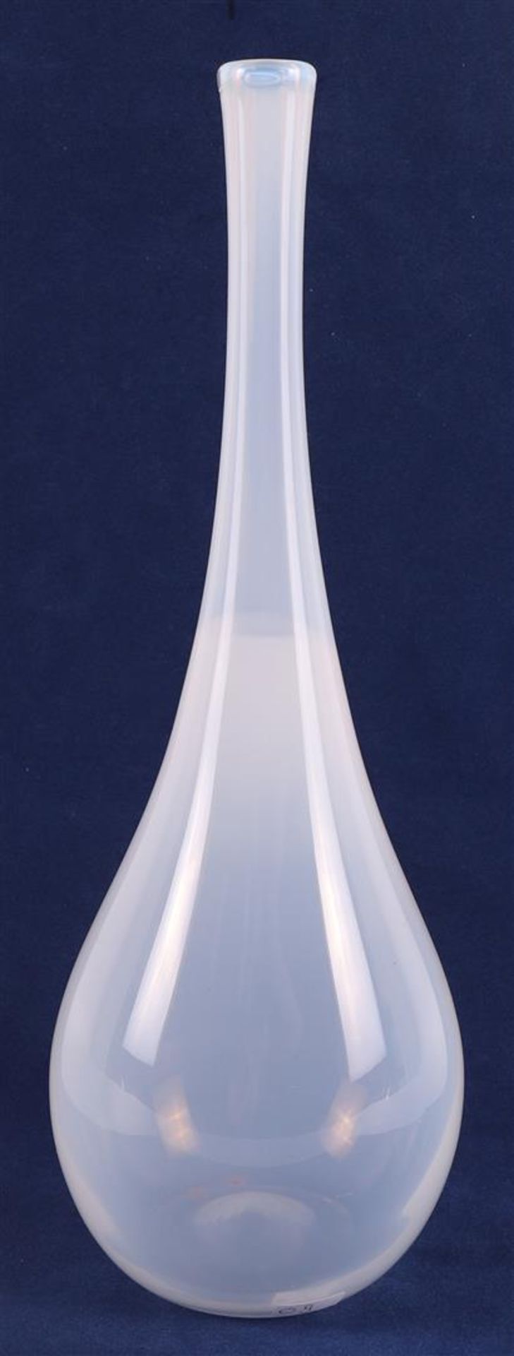 Netherlands, Leerdam. An opaline glass neck vase/bottle, ca. 1953-1958. Design: Floris Meijdam, - Image 3 of 5