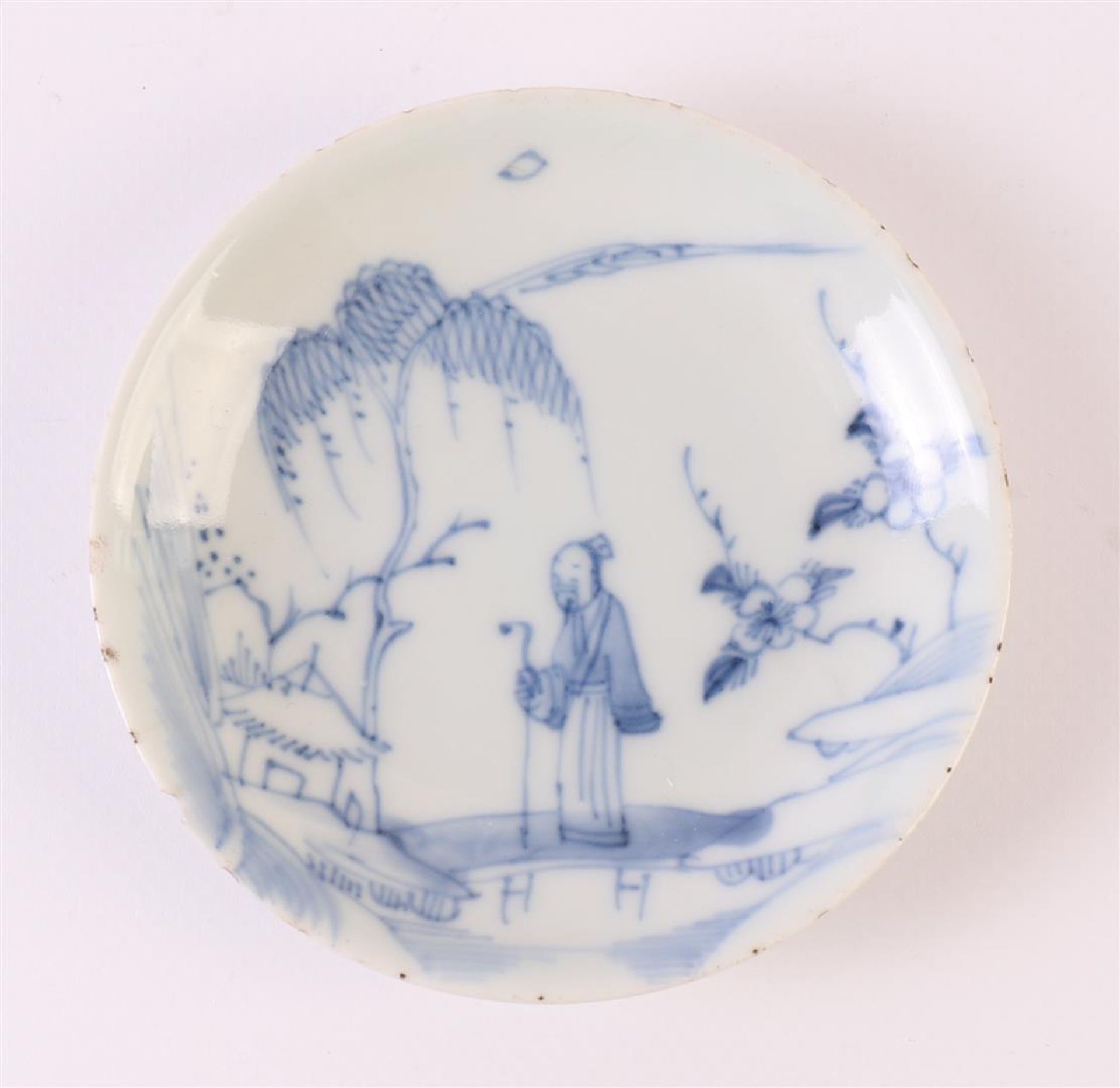 Two blue/white porcelain plates, China, Kangxi, around 1700. Blue underglaze floral decor, Ø 21 - Bild 9 aus 15