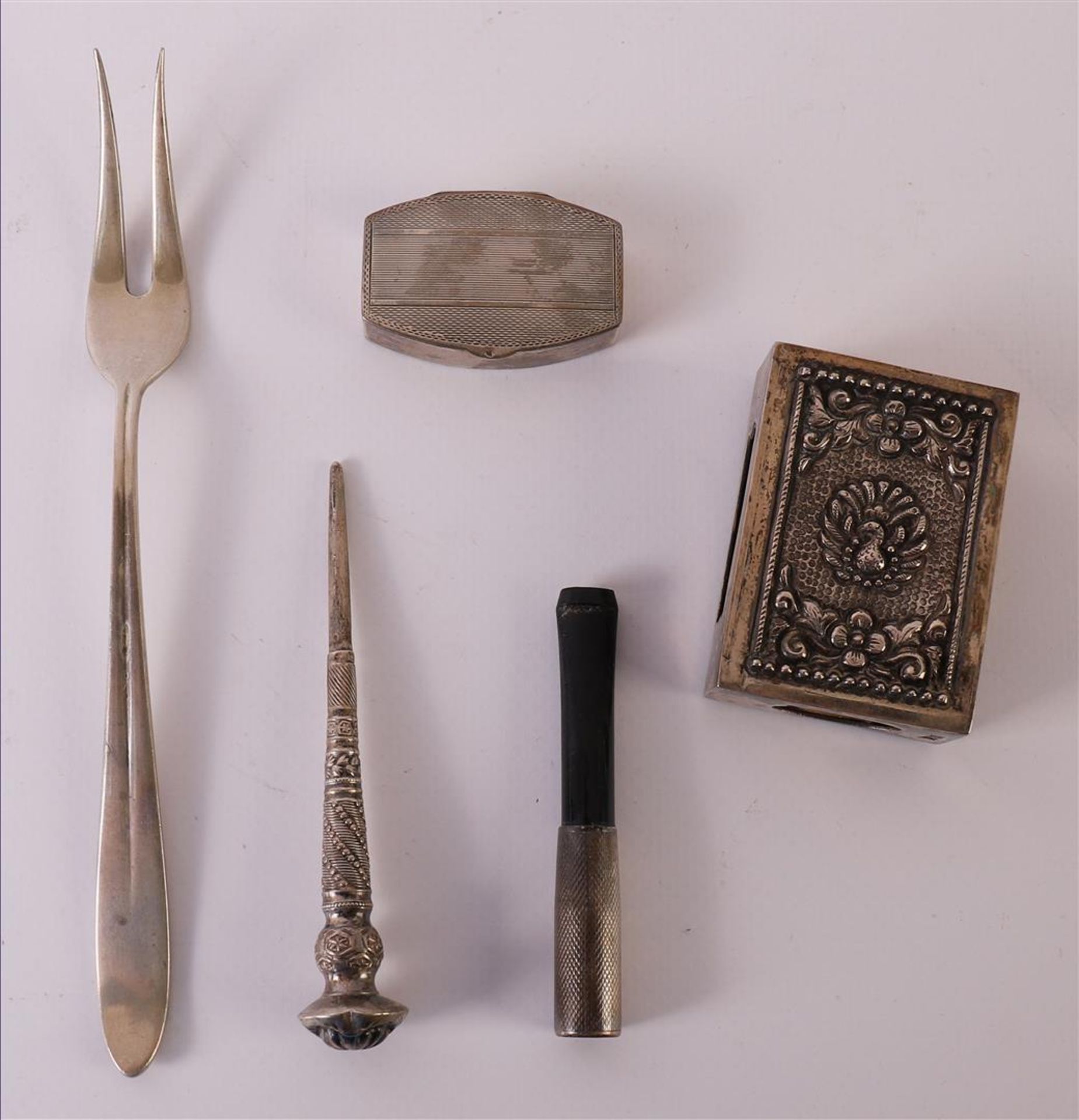 A lot of various silver, including pill box, match holder and cigarette holder, including 19th
