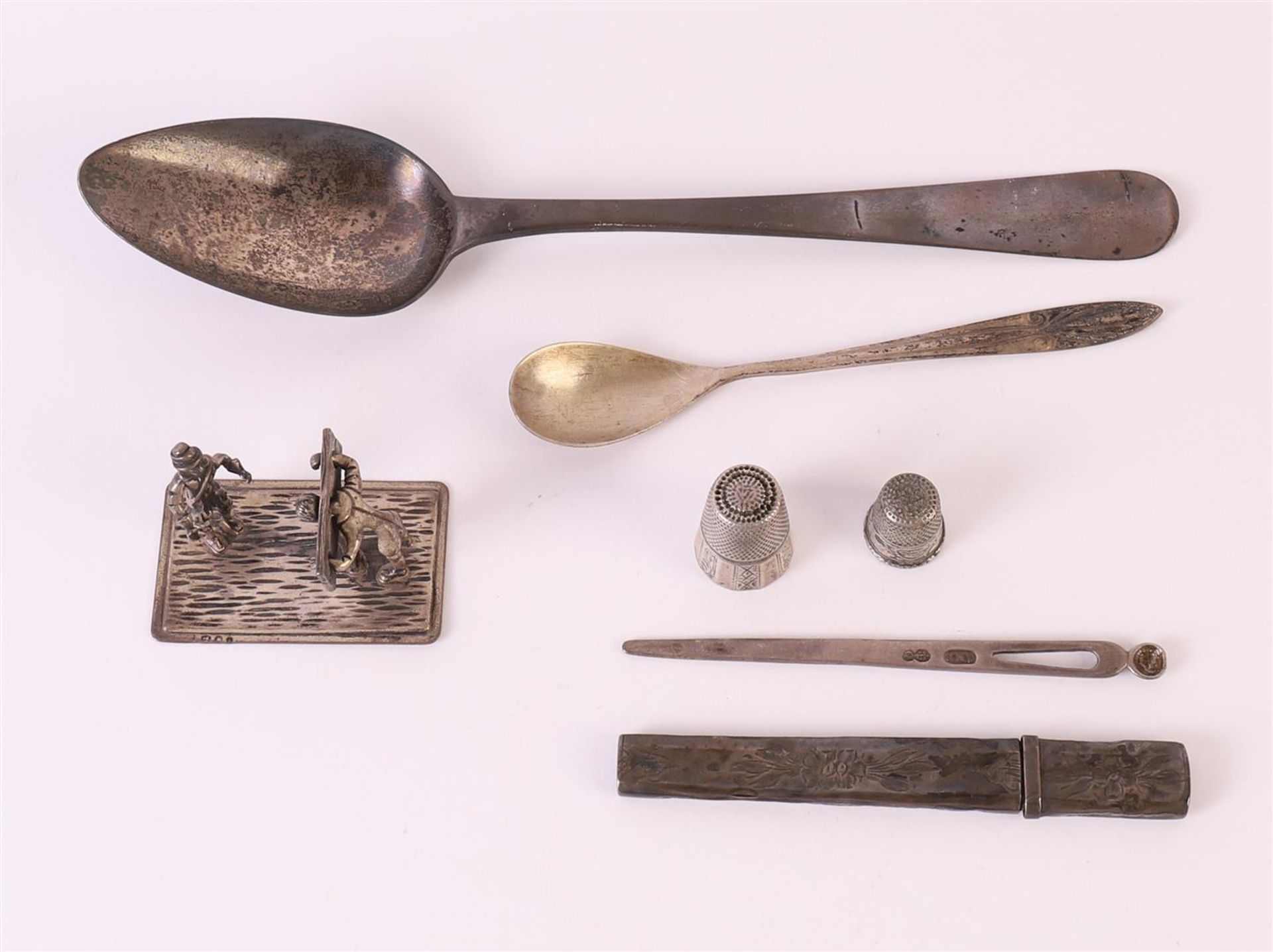 A lot of various silver, including a miniature of a man on a scaffold, needle case and spoon, - Image 2 of 2