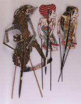 A lot of various Wayang Kulit dolls, Indonesia, 20th century, to. 9x.