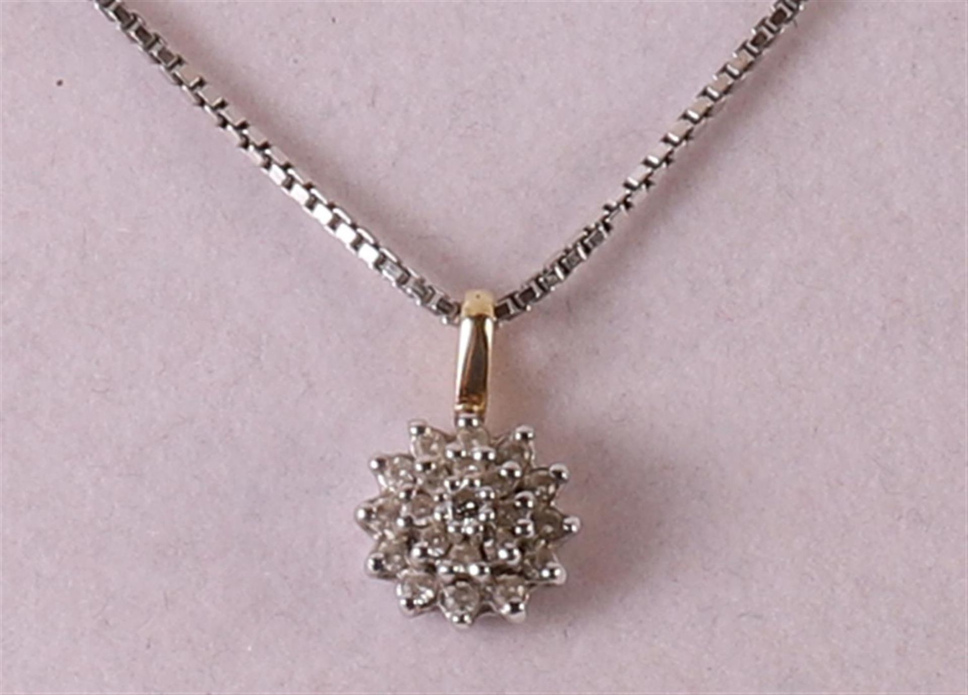 A 14 kt 585/1000 white gold necklace on ditto pendant, set with 21 diamonds, gross weight 5.3 - Image 2 of 2
