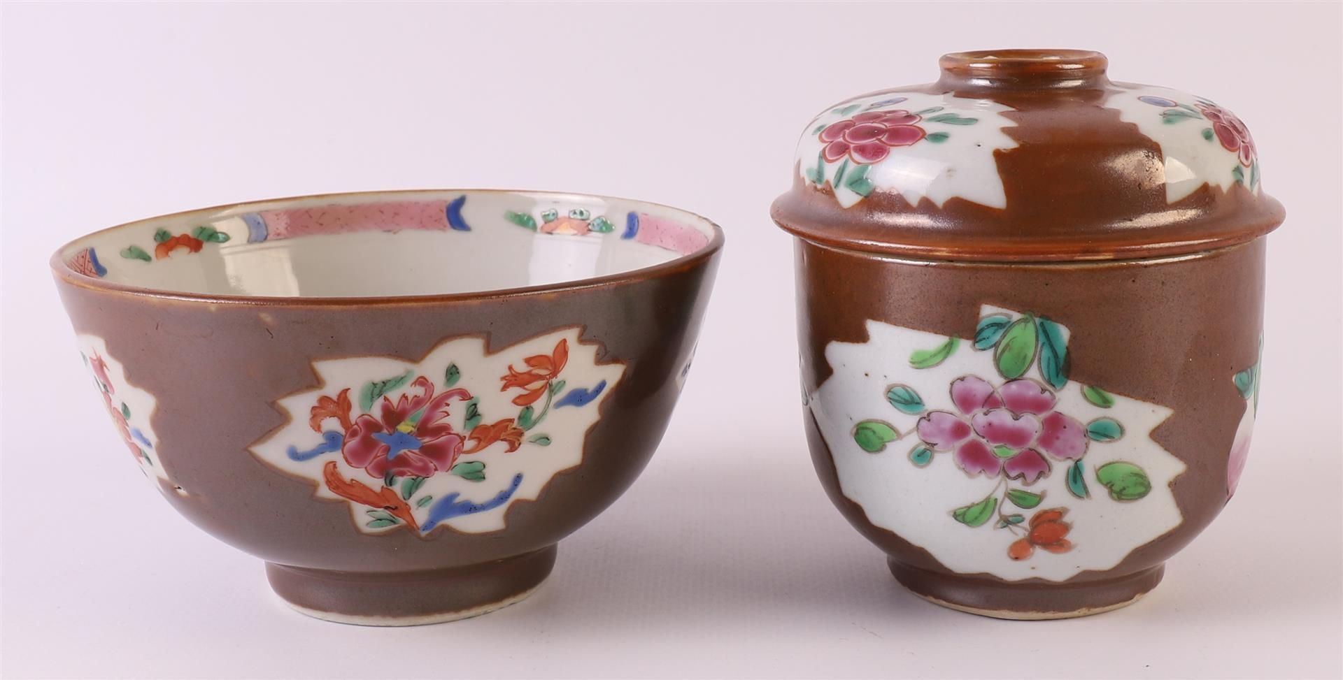 A porcelain famille rose lidded jar on capucine ground, so-called Batavia ware, China, Qianlong,