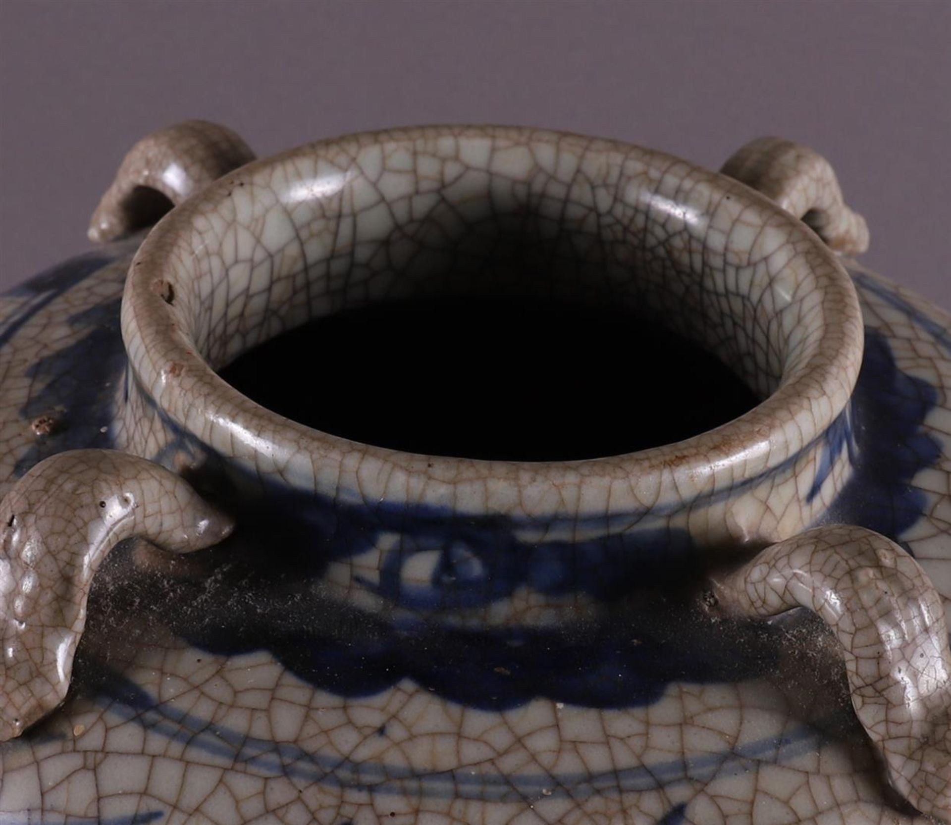 A baluster-shaped Swatow martavan, China, Ming, 16th century. Blue underglaze decor of dragon with - Image 8 of 9