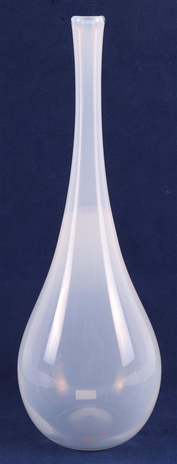 Netherlands, Leerdam. An opaline glass neck vase/bottle, ca. 1953-1958. Design: Floris Meijdam,