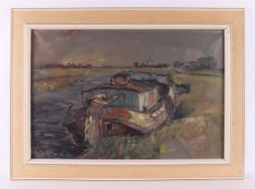 Ellens, Max (1914-1992) "Moored barge in the Hoornsediep", signed l.l., oil paint/canvas, h 40 x w