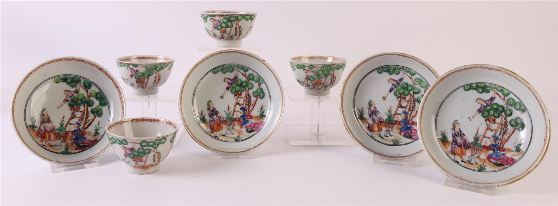 Four porcelain cups and accompanying saucers, Chine de Commande, China, Qianlong, 18th century.