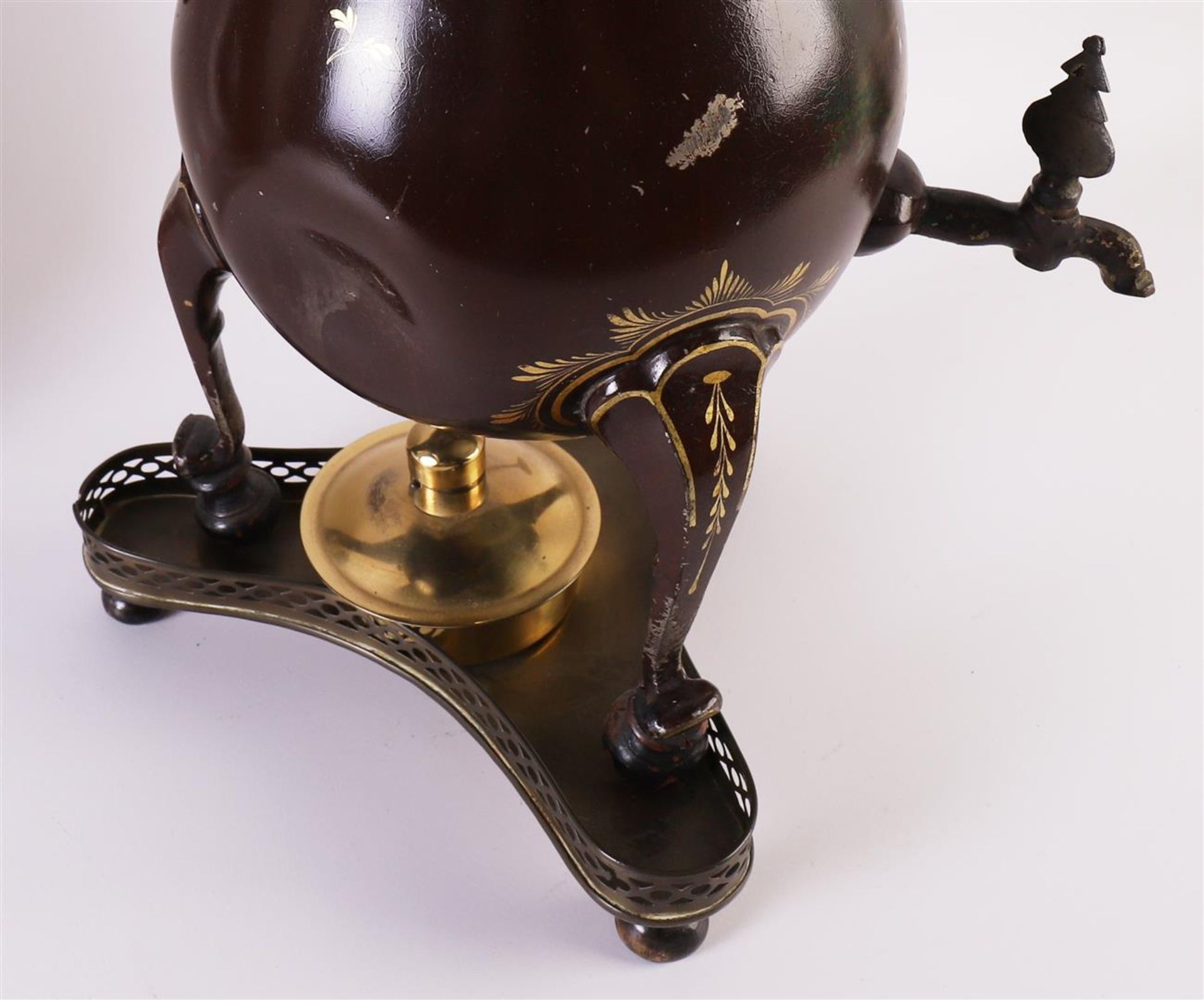 A black lacquered pear-shaped tap jug with polychrome landscape decor, 19th century, h 43 cm ( - Image 2 of 2