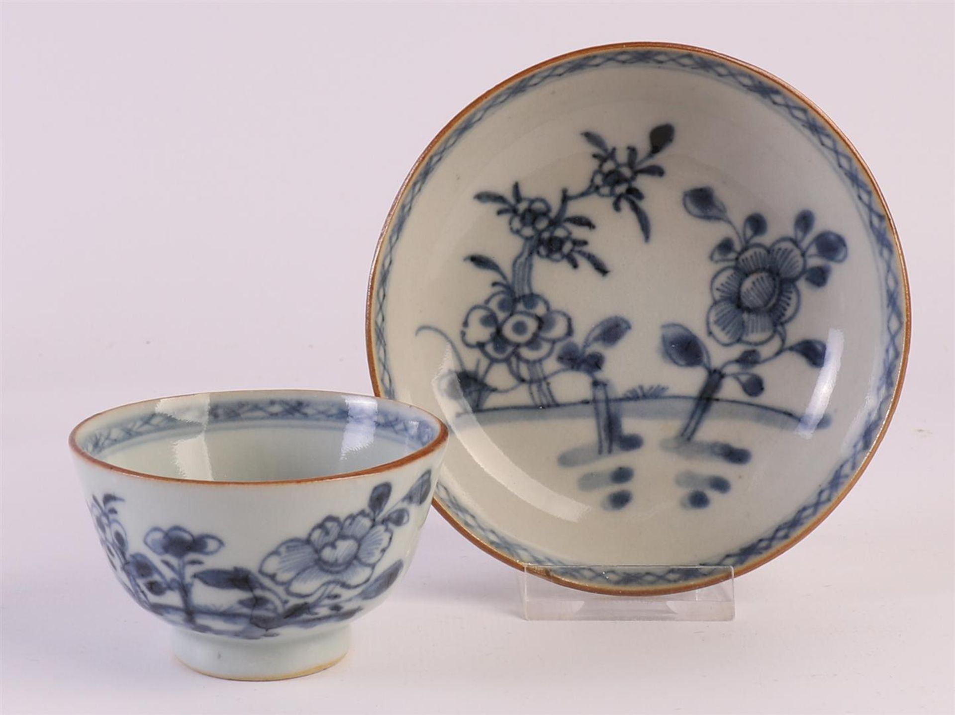 A lot of blue/white porcelain cups and saucers, China, Kangxi/Qianlong, 18th century, to. 13x. - Image 22 of 23