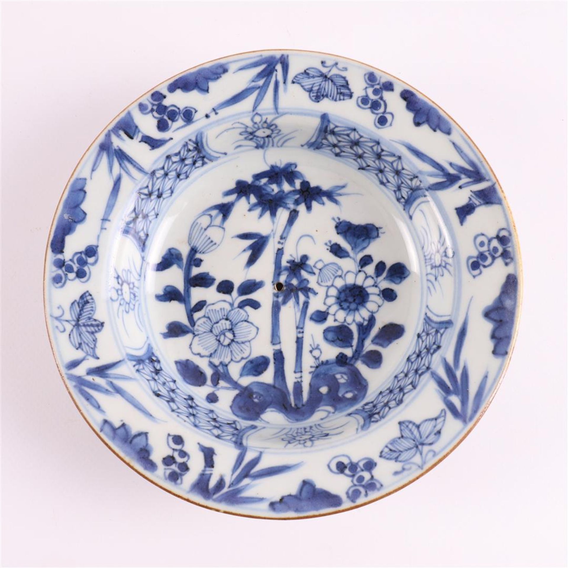 Three various blue/white porcelain porcelain plates, China, Qianlong, 18th centu - Image 6 of 9