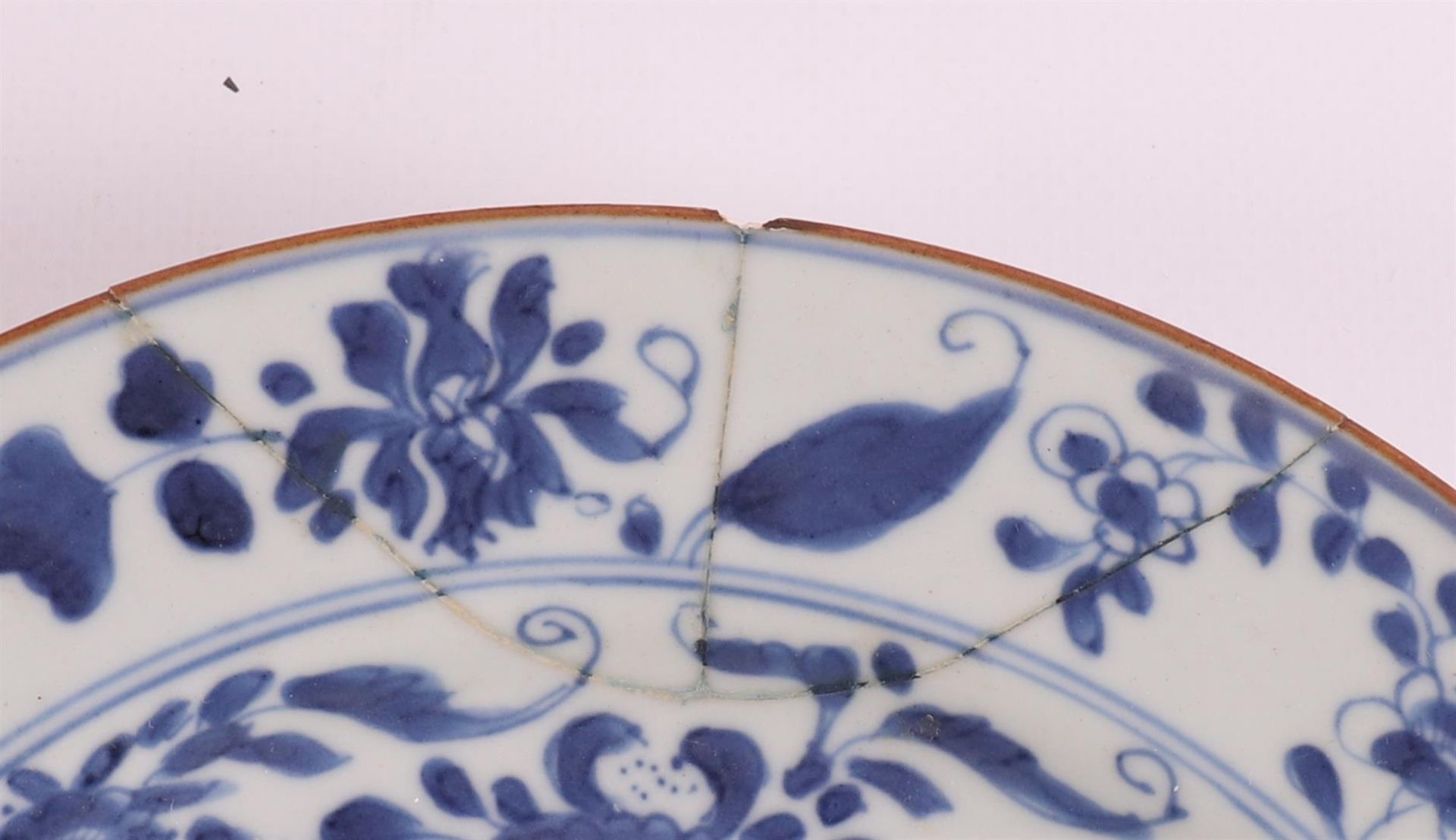 A set of blue/white porcelain plates, China, 18th/19th century. - Image 5 of 14