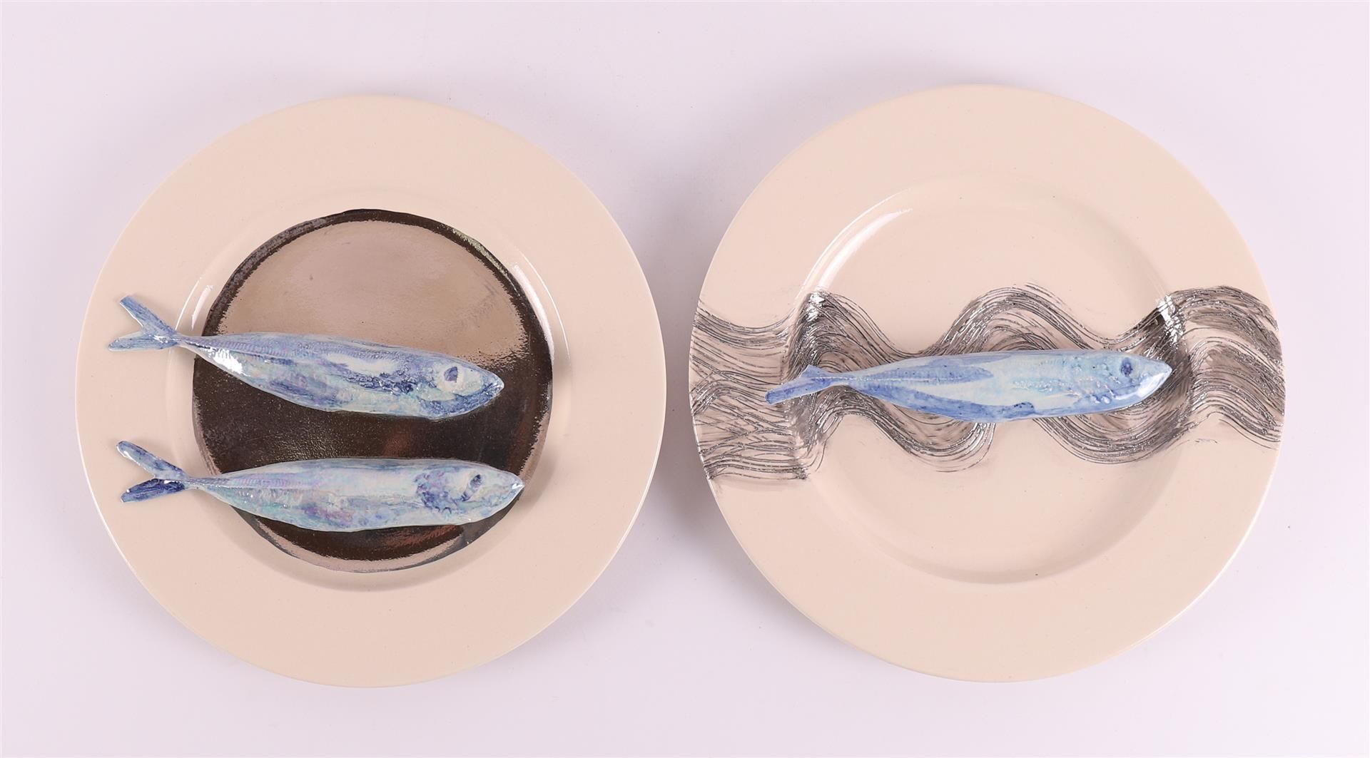 Veenland, Sibrich (https://www.sibrichveenland.com/). Two plates with fish