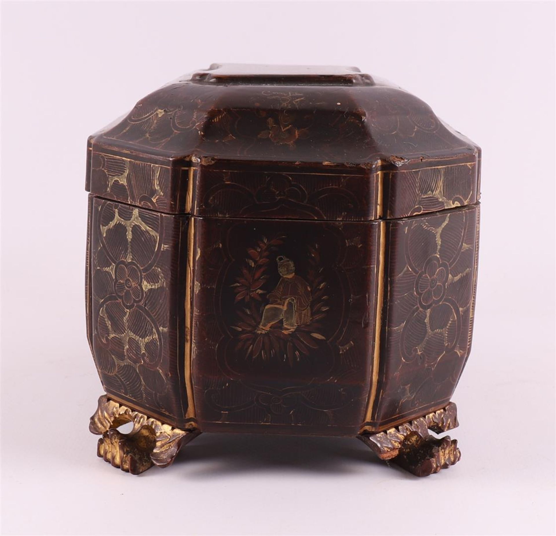 A gold-coloured decorated Chinese black lacquer tea chest, Qing dynasty, - Image 4 of 11