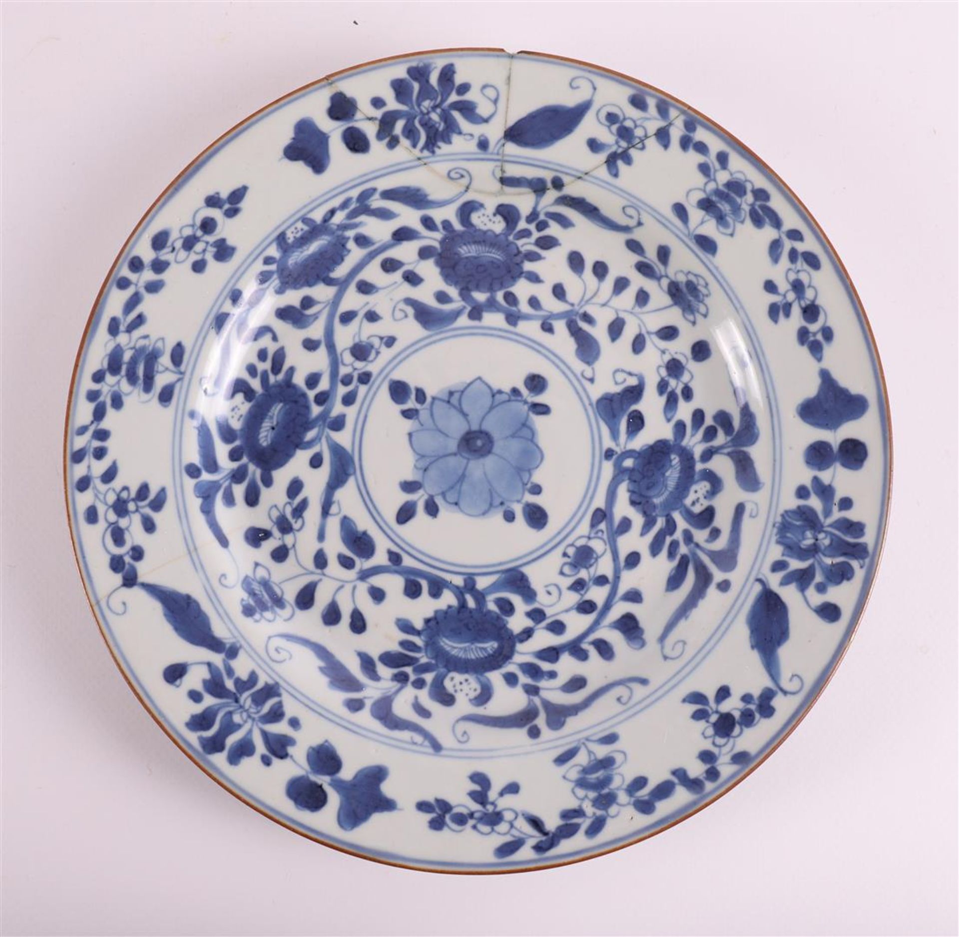 A set of blue/white porcelain plates, China, 18th/19th century. - Image 4 of 14