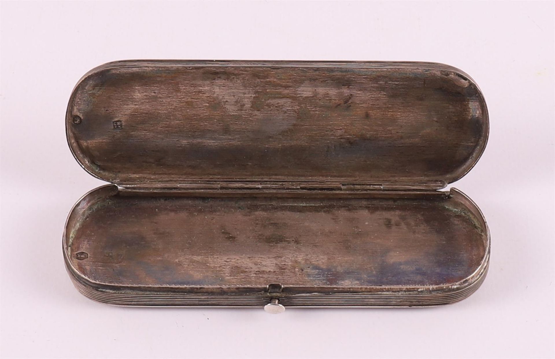 An 835/1000 fluted silver spectacle case, 1846. - Image 2 of 4