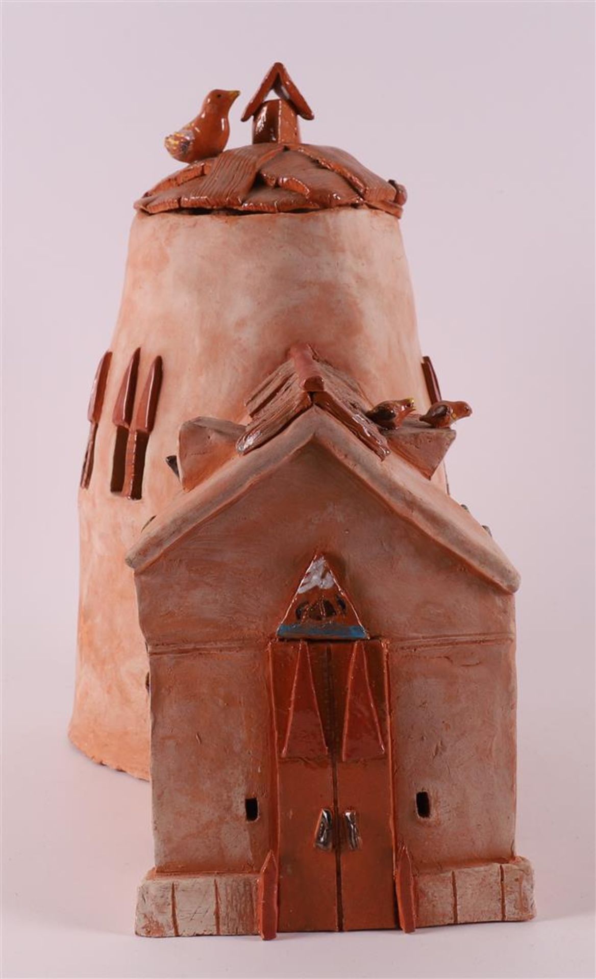 A ceramic sculpture of a house with a loose roof, modern/contemporary. - Image 4 of 8