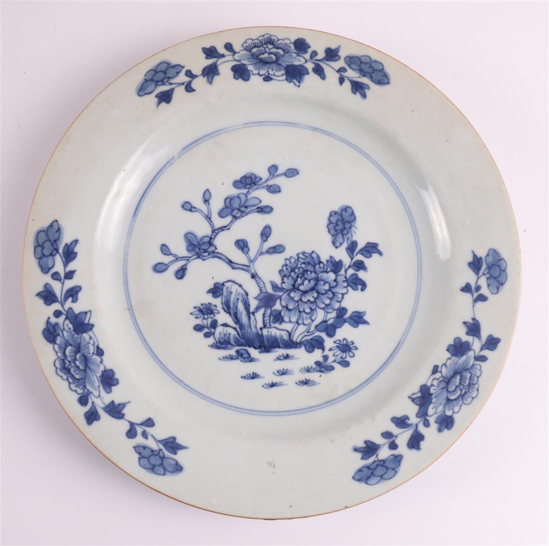 A lot of various Chinese porcelain, including Chinese Imari cup and saucer, Chin - Image 7 of 15