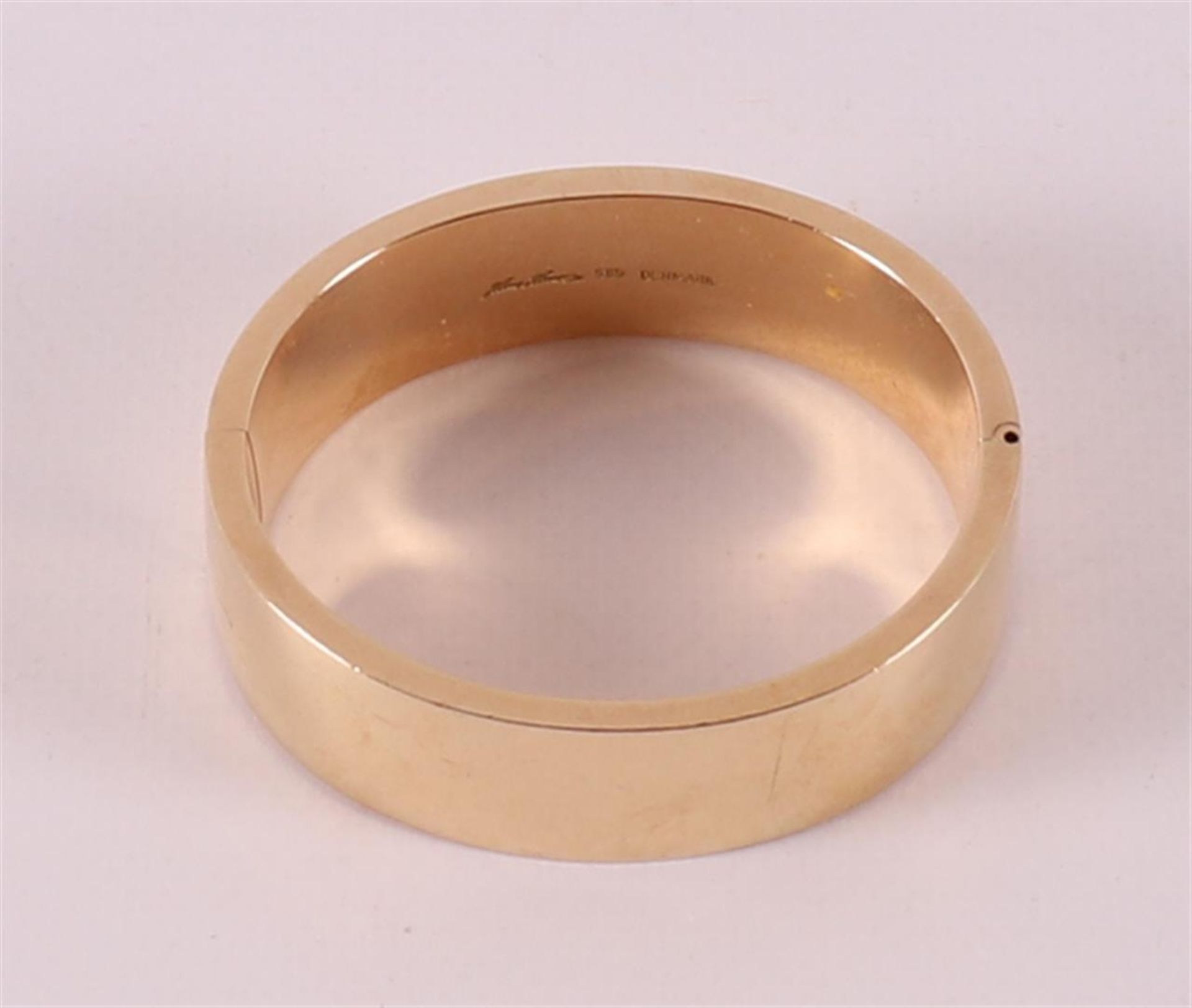 A 14 kt yellow gold Scandinavian vintage design bracelet, signed Hans Hansen. - Image 2 of 4