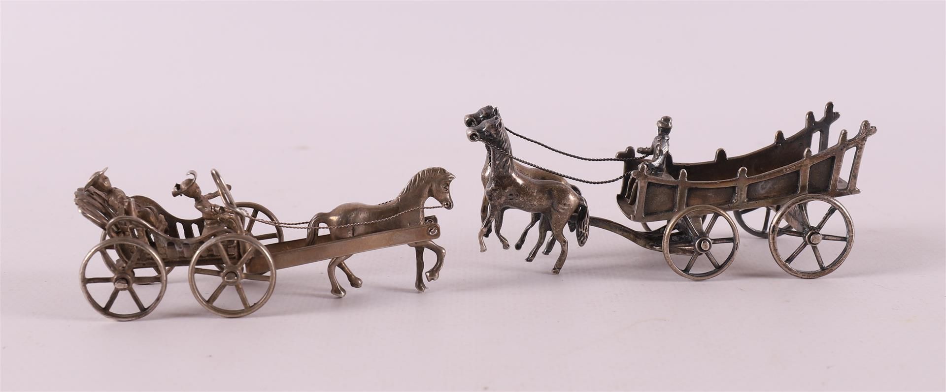 Etagere silver. A horse with hay wagon + carriage with one horse, 20th century