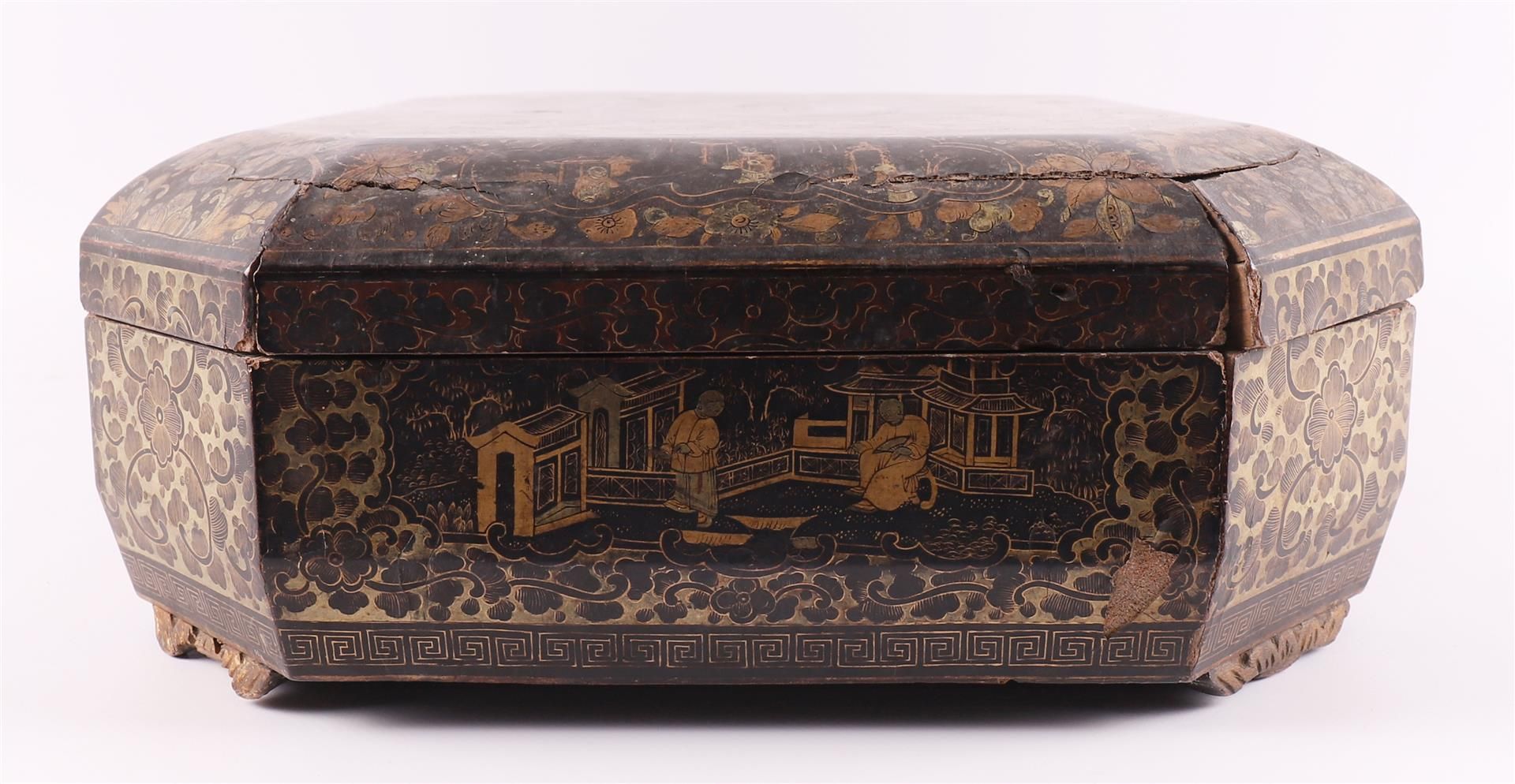 A Chinese black lacquer music box, China, 19th century. - Image 6 of 9