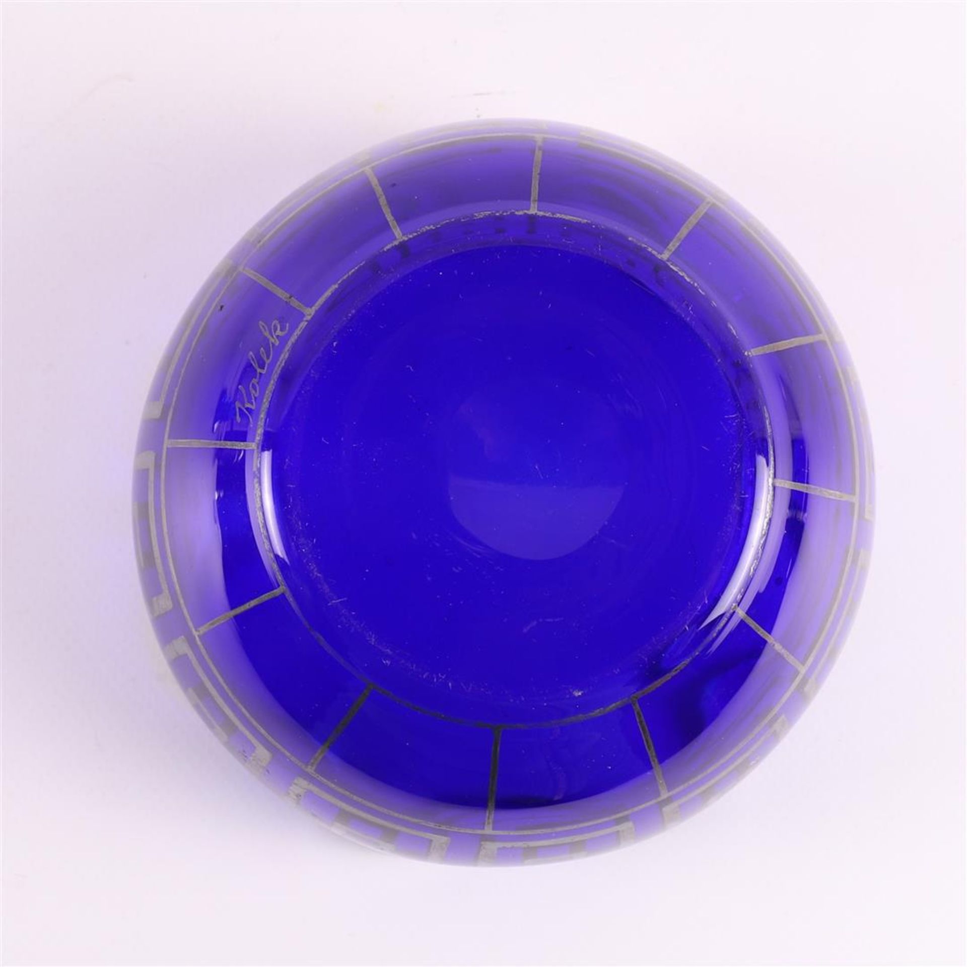A blue glass Art Deco bowl with silver decor, Czech Republic/Germany Bohemia - Image 4 of 5