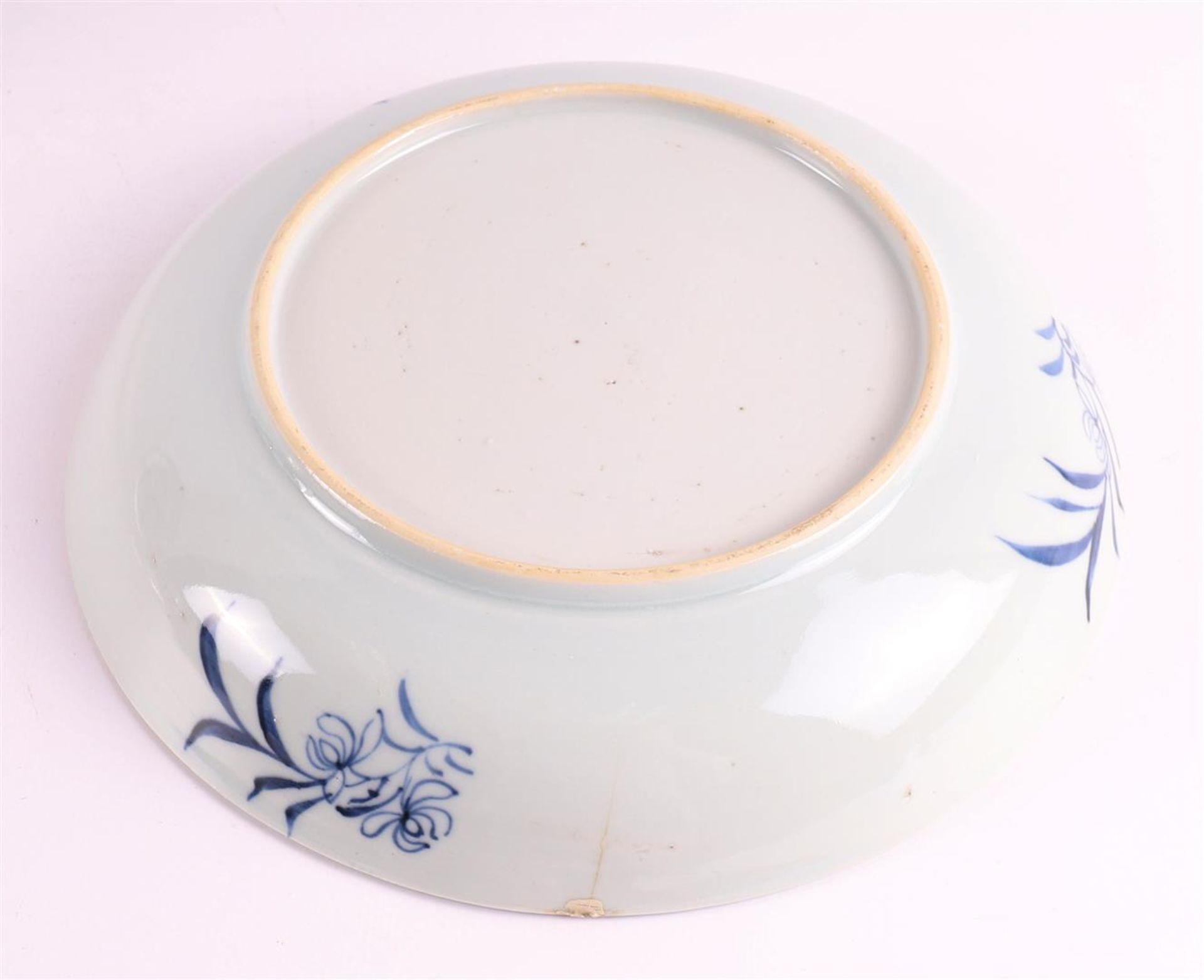 A series of three blue/white porcelain deep dishes, China, Qianlong - Image 10 of 14