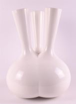 A white glazed earthenware 'Cor Unum MaMa' vase, design Roderick Vos.