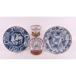 A set of blue/white porcelain plates, China, 18th/19th century.