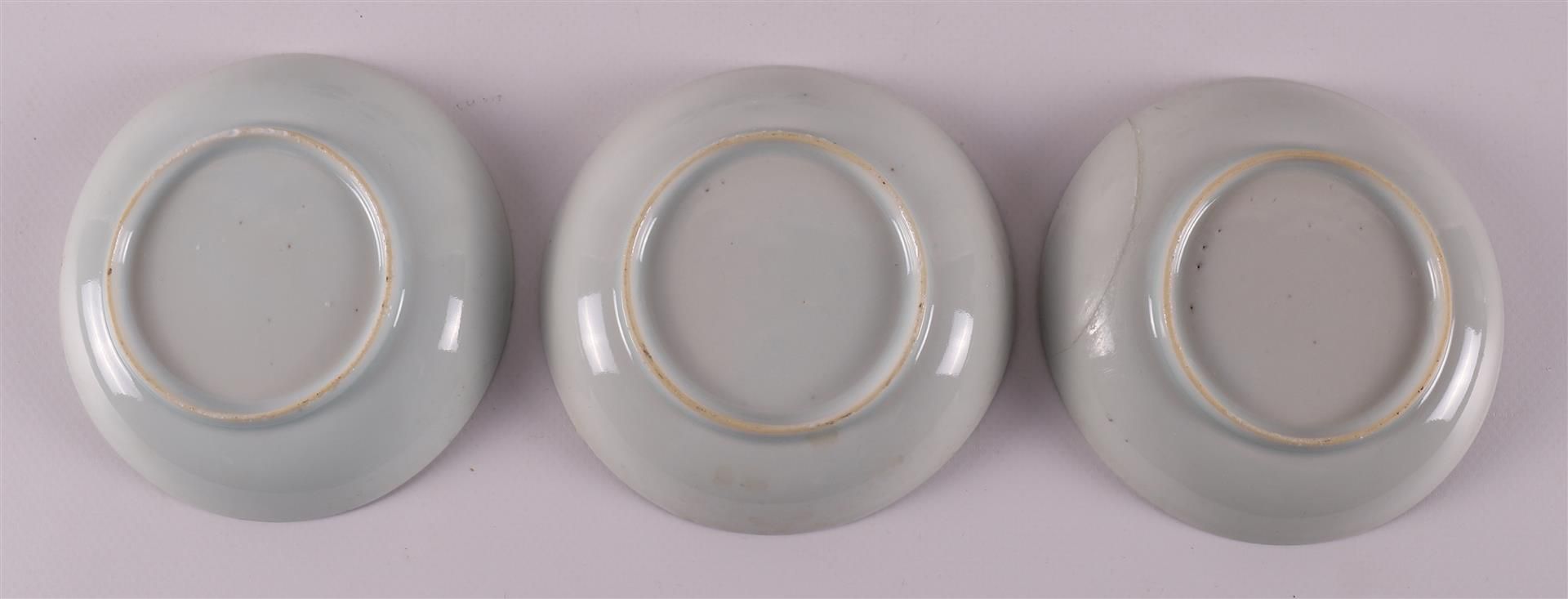 Six blue/white porcelain cups and four saucers, China, Qianlong, 18th century. - Image 4 of 21