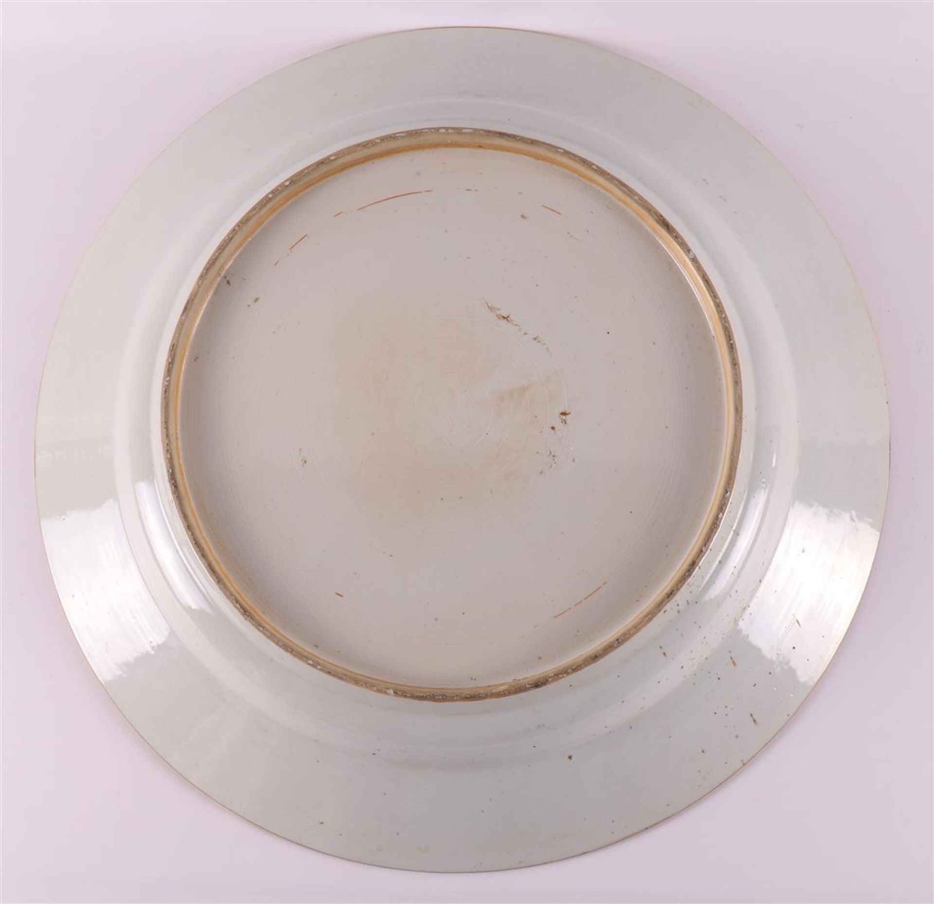 A porcelain Chinese Imari dish with inscription 'PAMEN', China, Kangxi. - Bild 6 aus 8