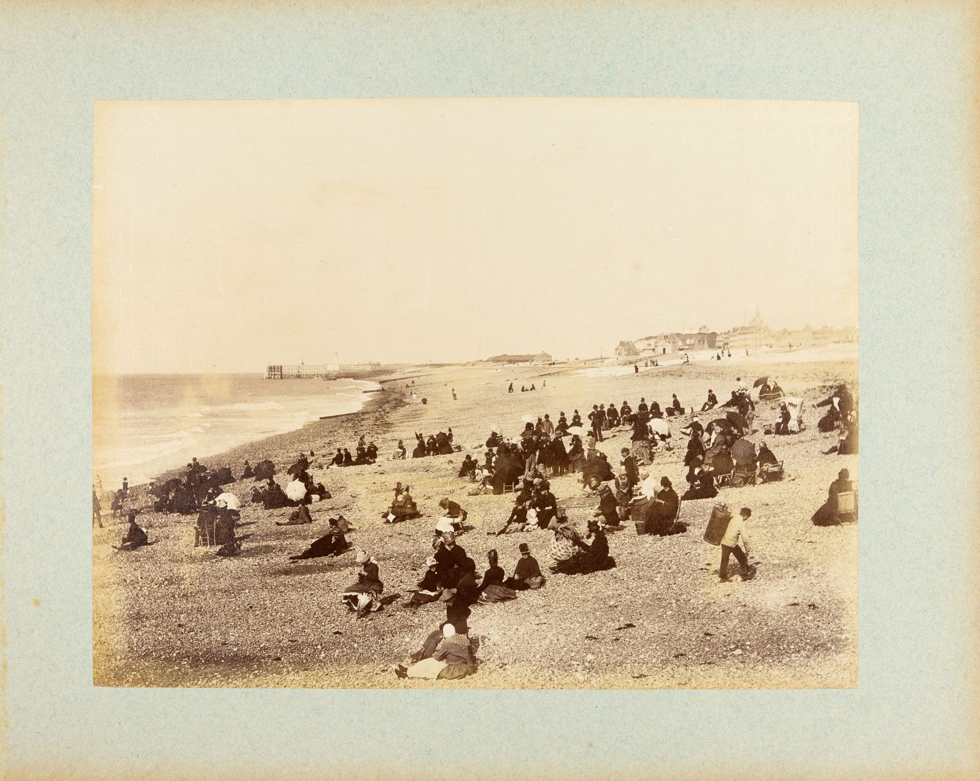 Fotoalbum "Souvenirs de voyages". Ansichten aus Belgien und Frankreich, t. von Étienne und Louis-Ant - Bild 2 aus 3