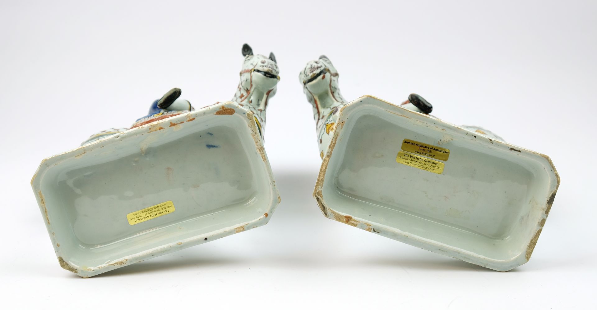 A pair of Delft polychrome pottery horse riders - Image 7 of 8