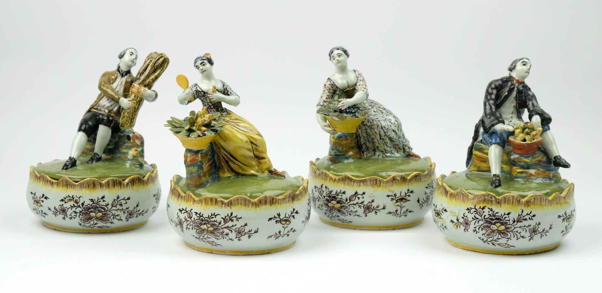 Four Delft polychrome pottery lidded dishes with figures 'The Four Seasons' - Bild 2 aus 9