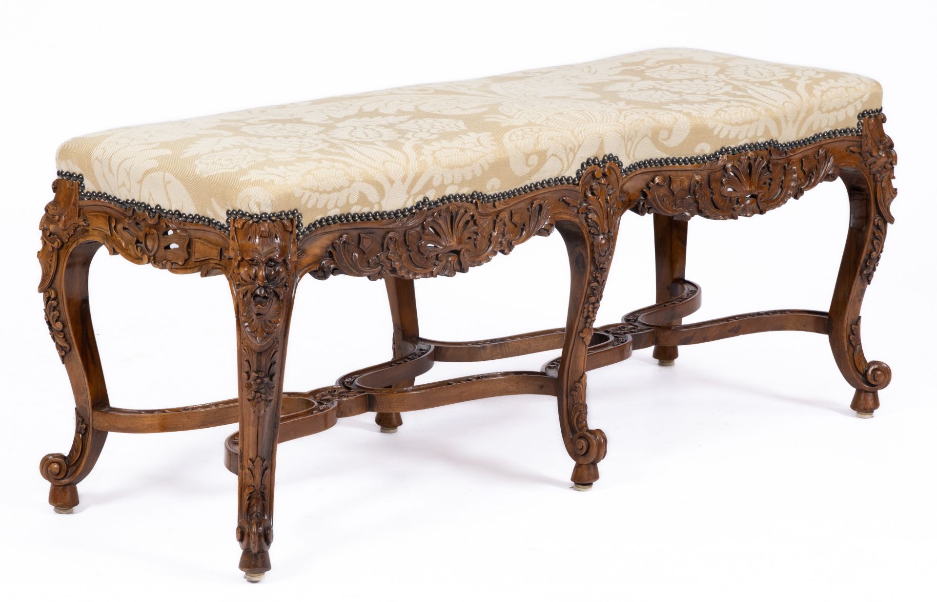A French carved walnut banquette