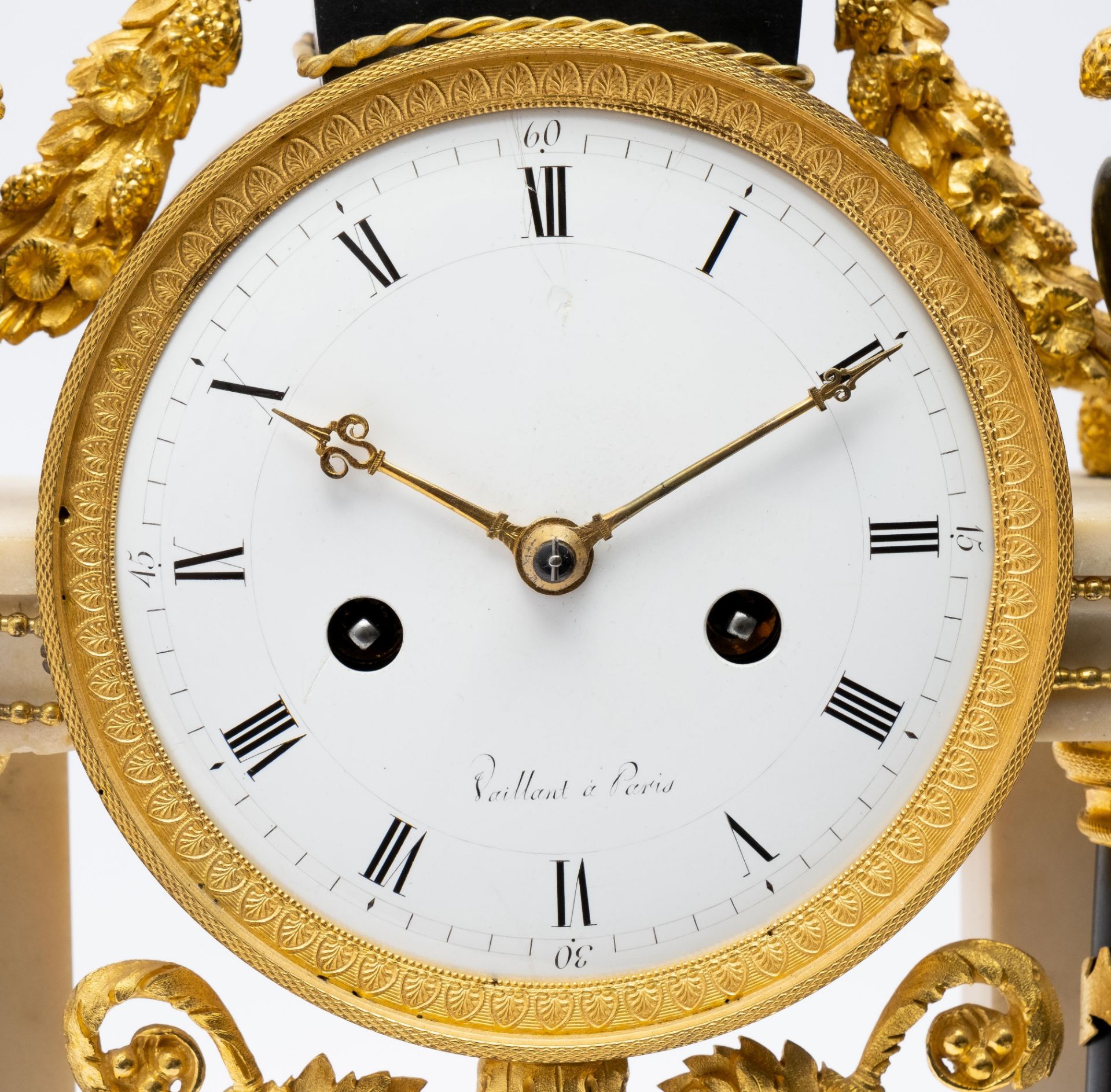 A Louis XVI ormolu and black and white marble mantel clock 'pendule portique' - Image 4 of 6