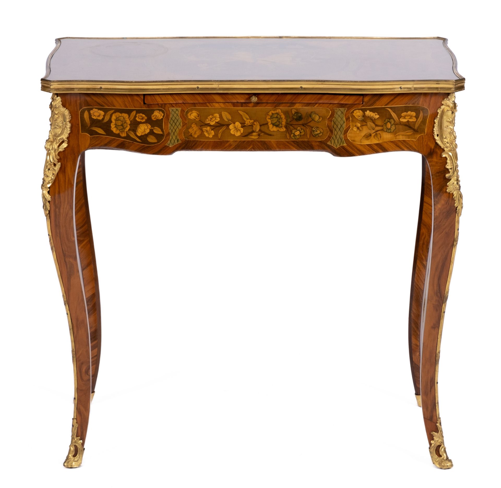 A Louis XV ormolu-mounted kingwood, sycamore and fruitwood marquetry table de salon - Bild 2 aus 4