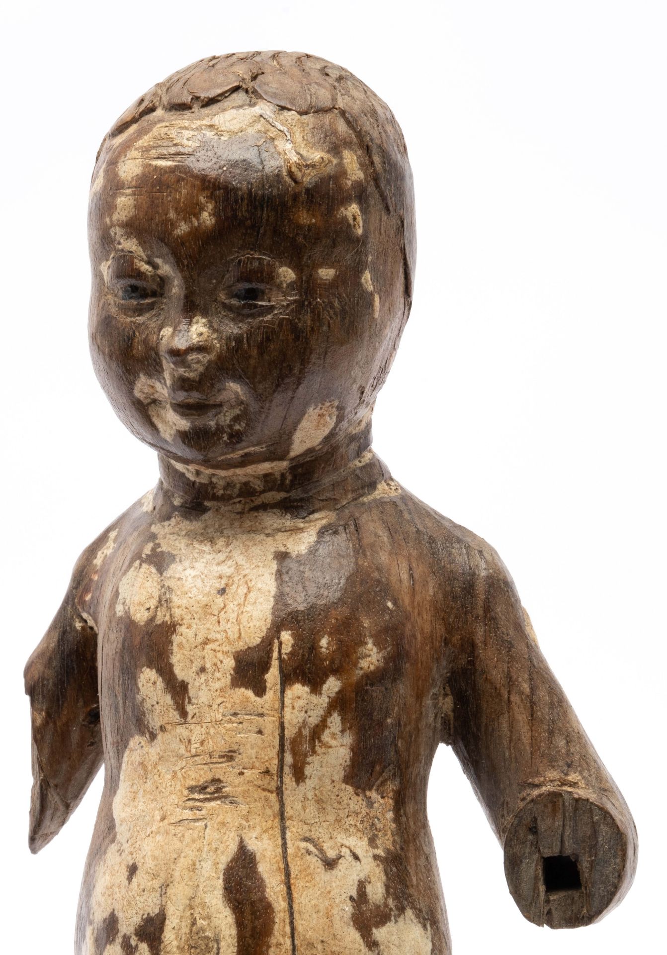 A Mechelen carved wooden figure of the Christ child - Bild 4 aus 4