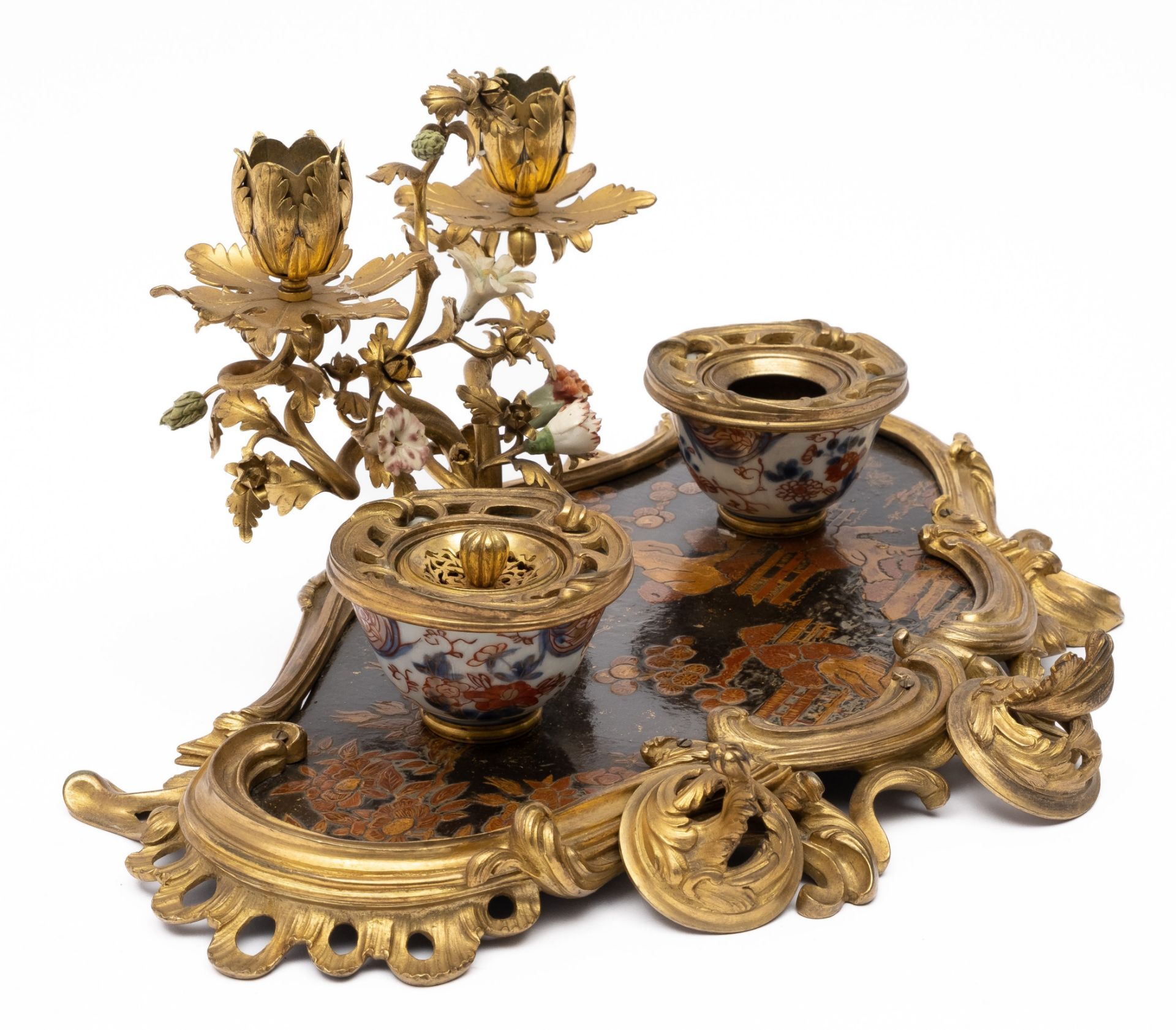 A Louis XV ormolu-mounted black and gilt japanned and porcelain inkstand - Image 3 of 4