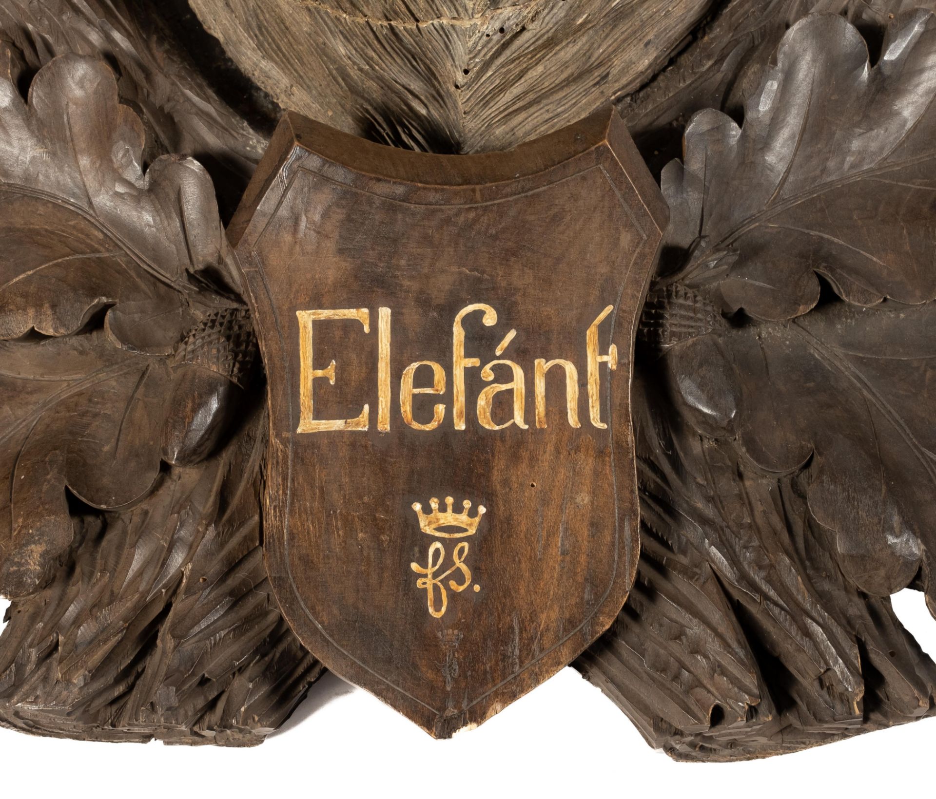 A monumental Austrian carved wood deer head trophy 'Elefánt' - Image 4 of 4