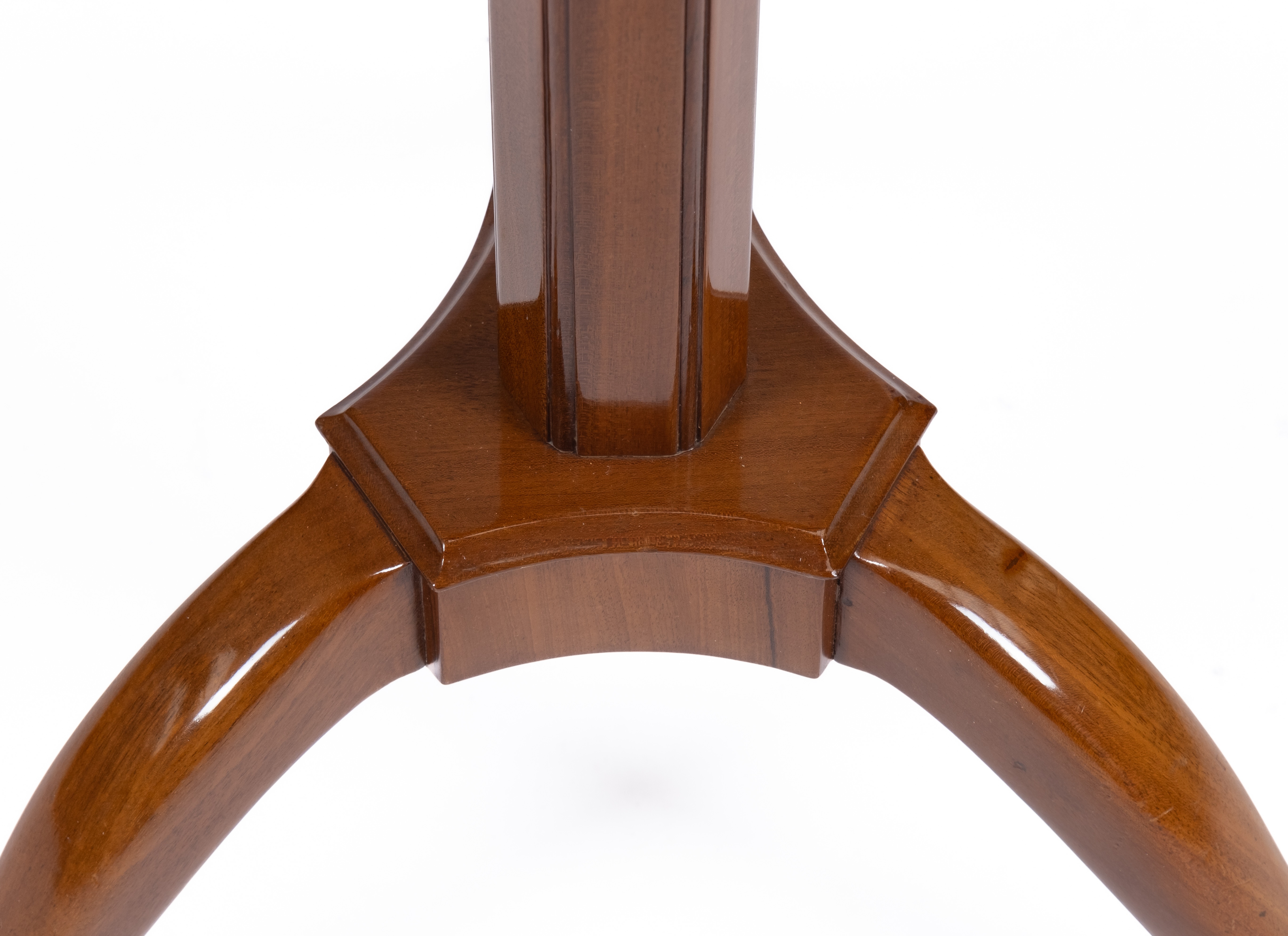 A Louis XVI mahogany gueridon - Image 9 of 10