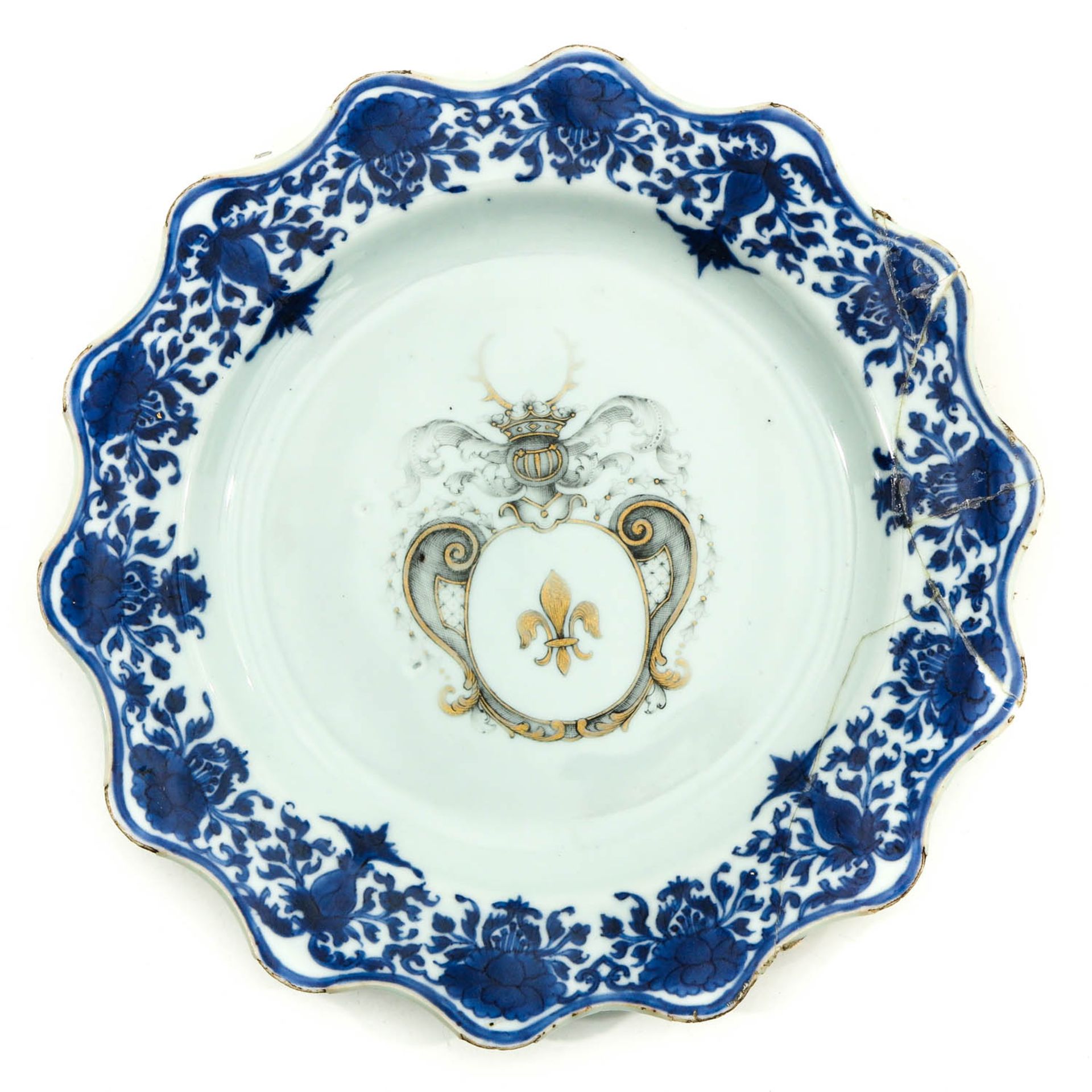 A Collection of 3 Blue and White Plates - Bild 3 aus 10