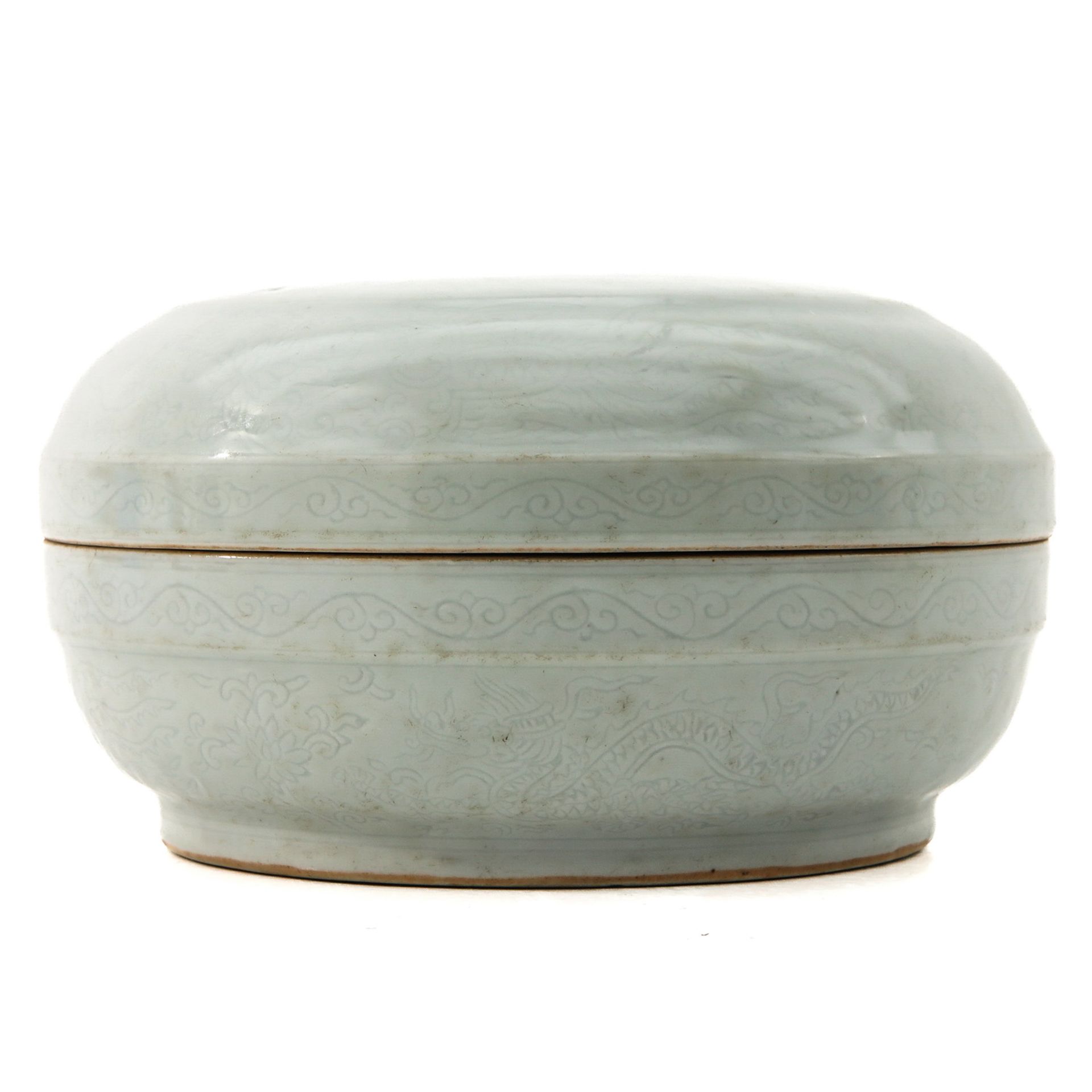 A Round Celadon Box - Image 4 of 9